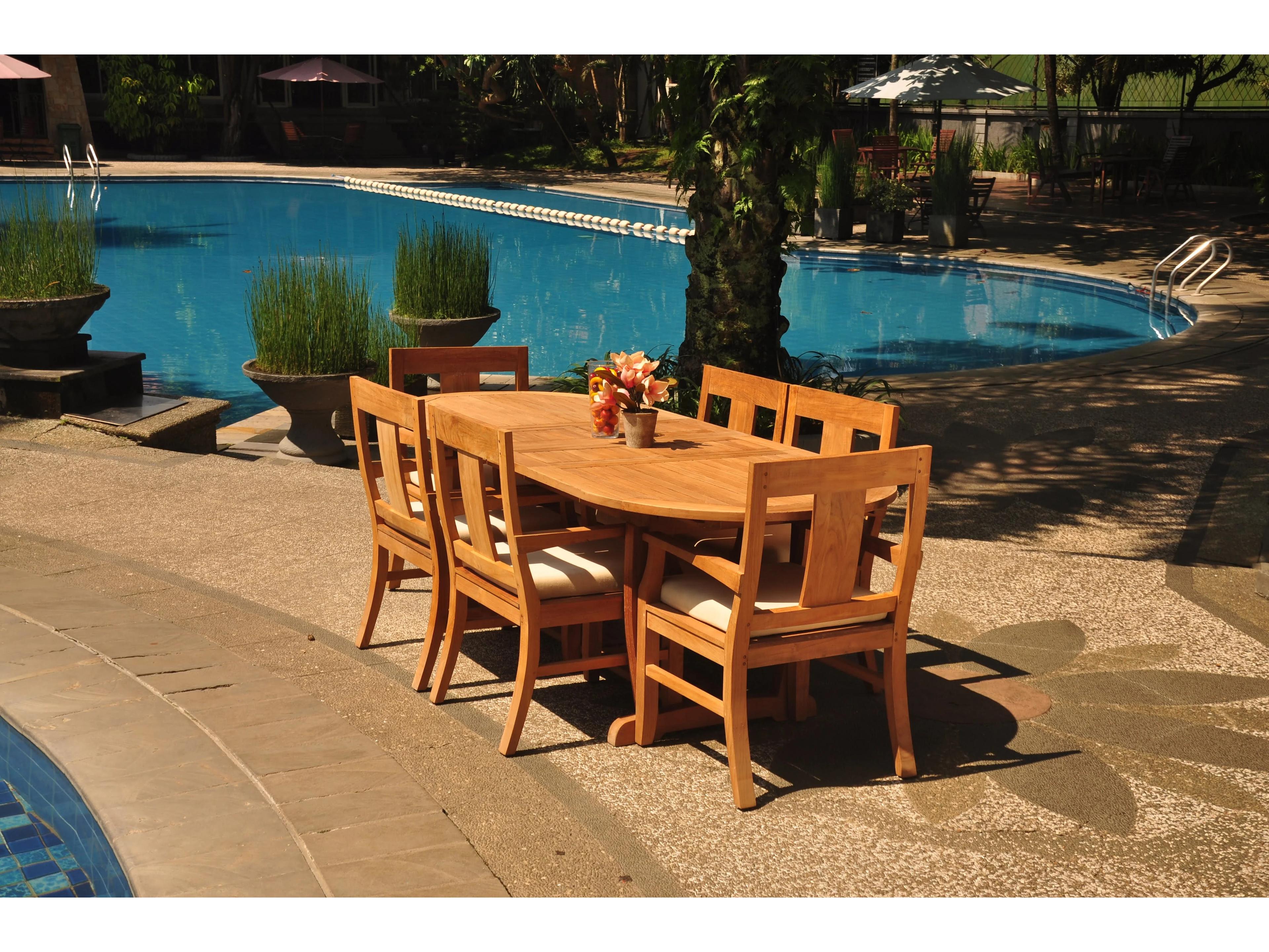 7 Pieces Mas 94" Oval Dining Set with Cushions