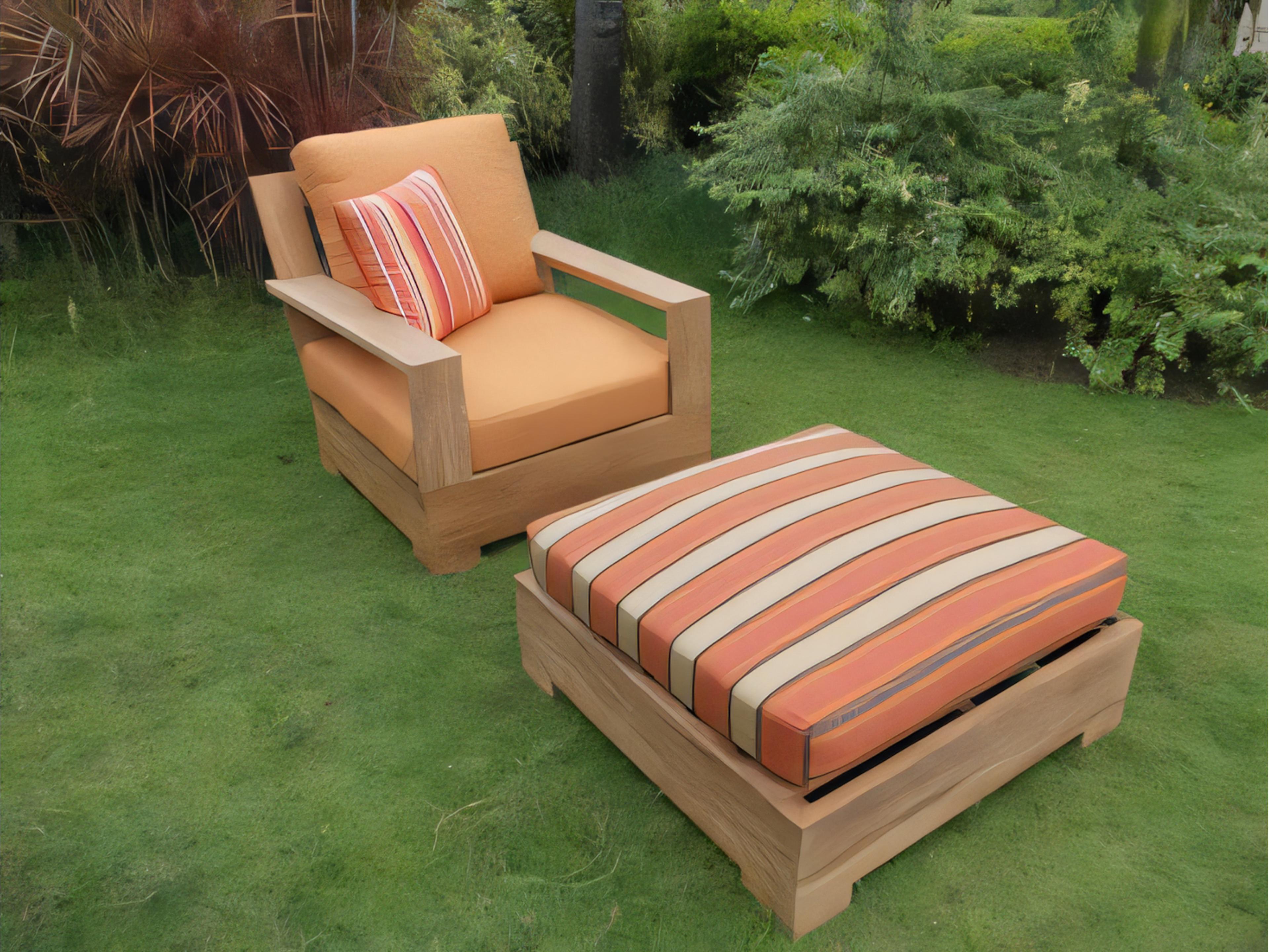 Teak Smith Leveb Ottoman