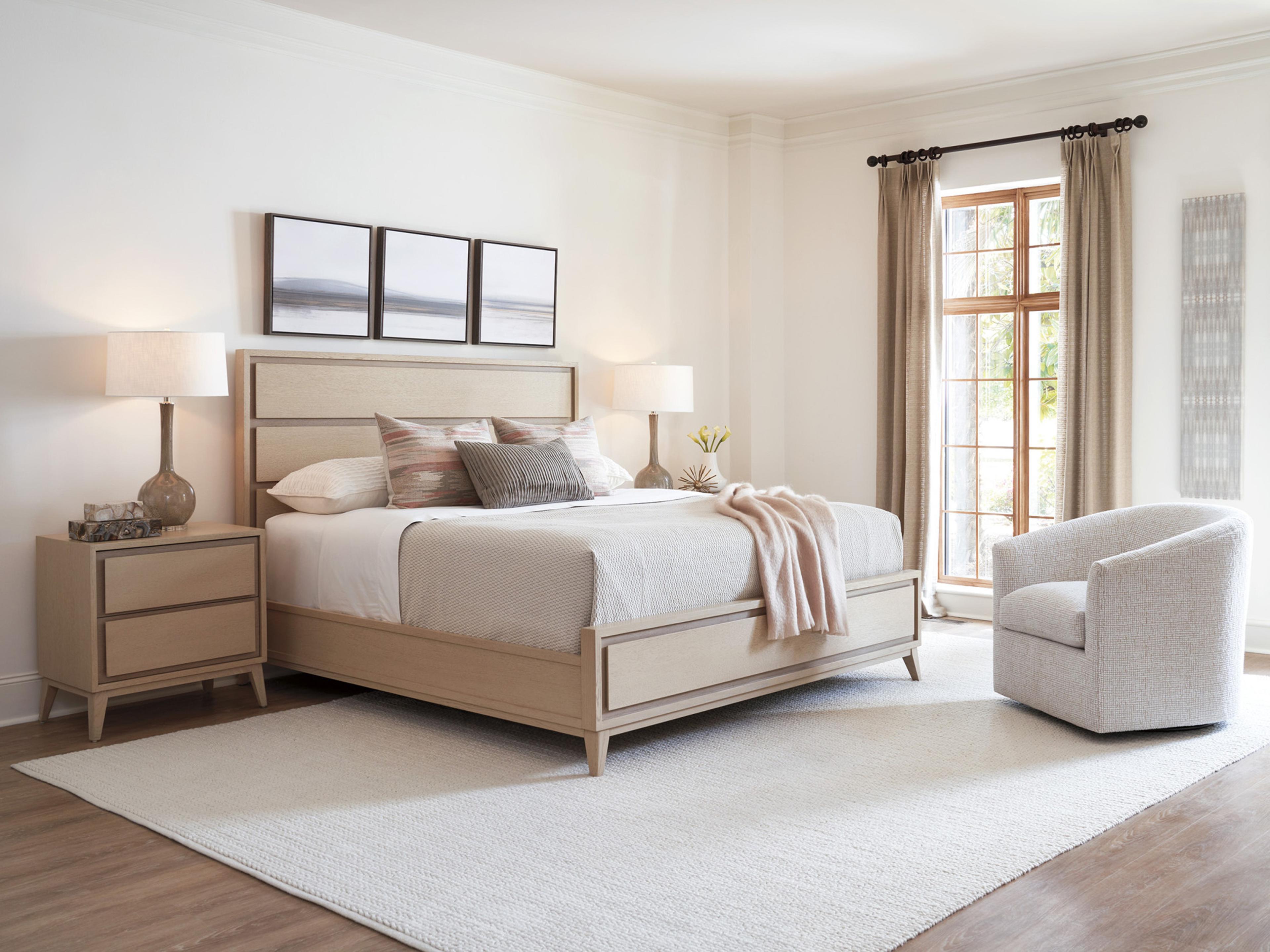 Tommy Bahama Sunset Key Ashbourne Wood King Panel Bed