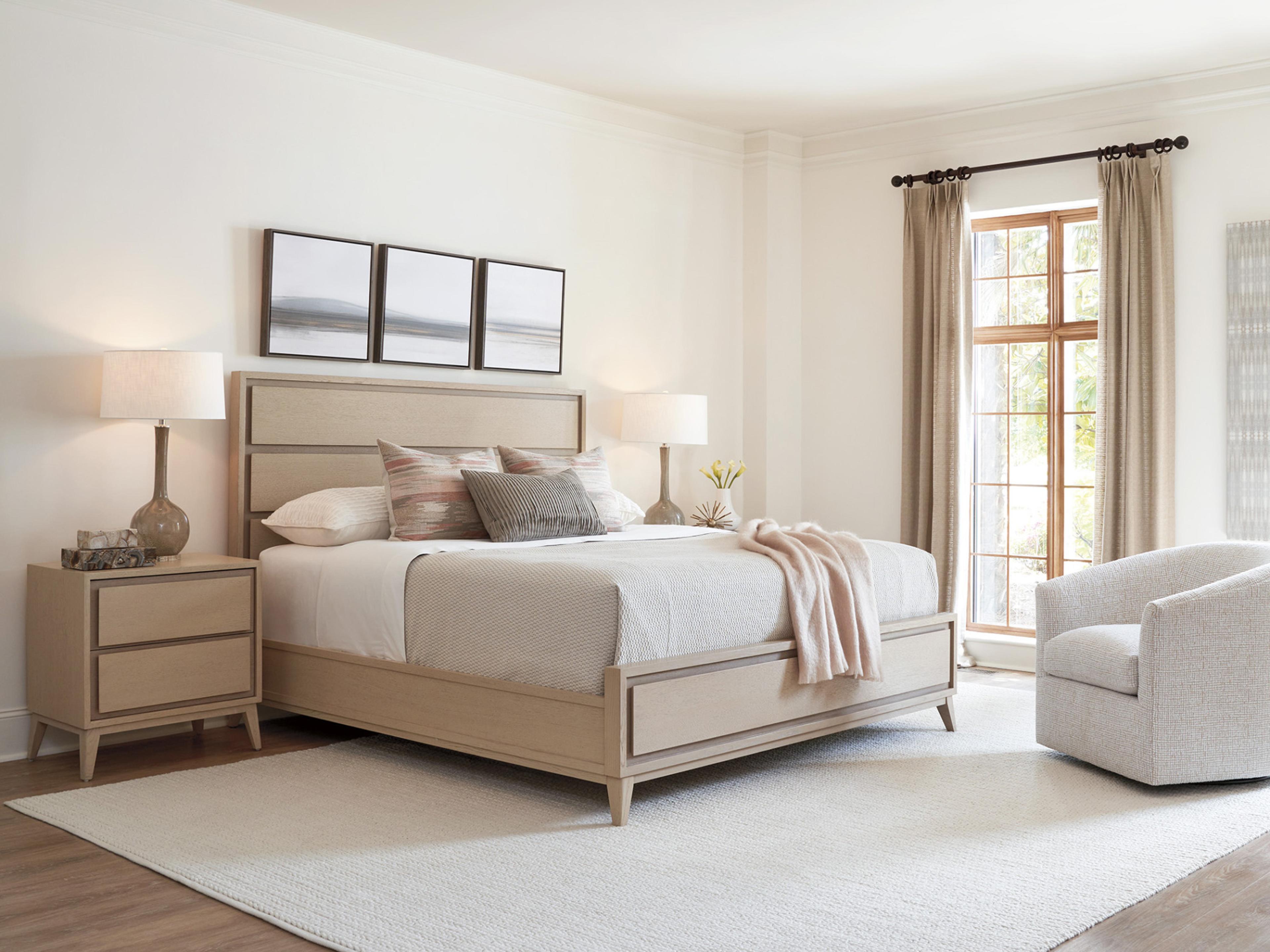 Tommy Bahama Sunset Key Ashbourne Wood King Panel Bed