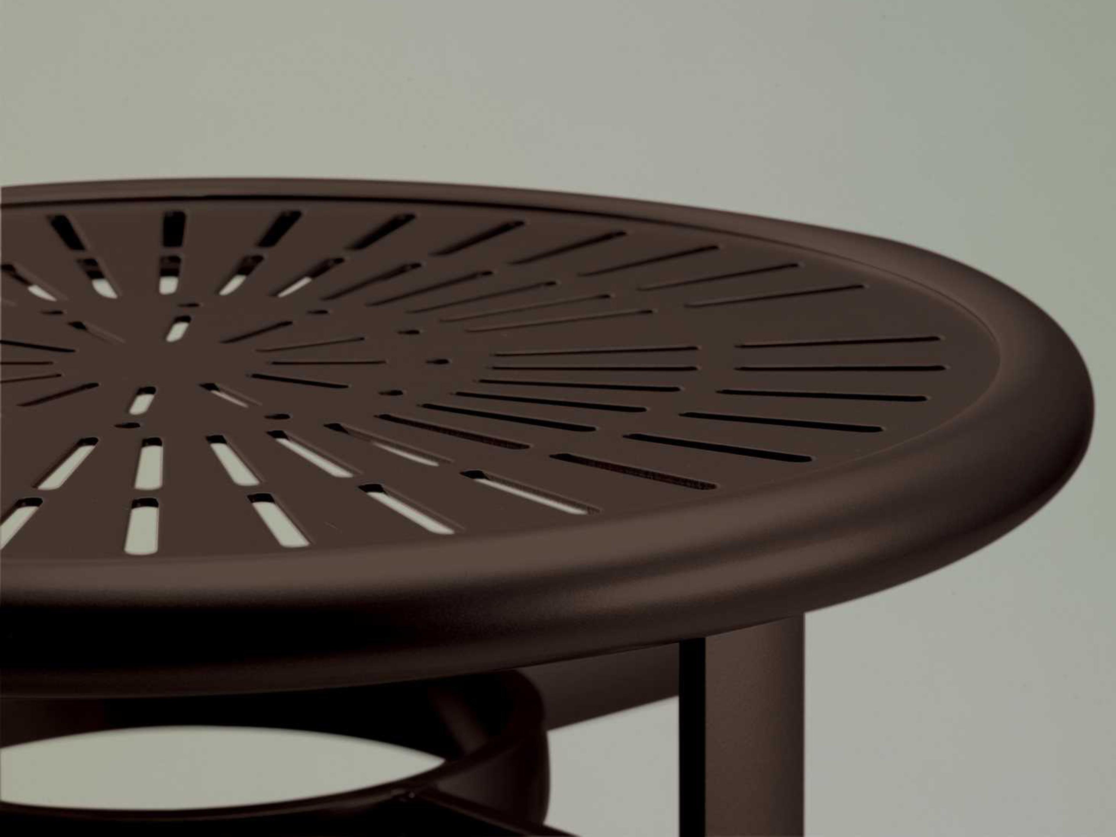 Tropitone Patterned La'stratta Aluminum Round Stacking Tea Table