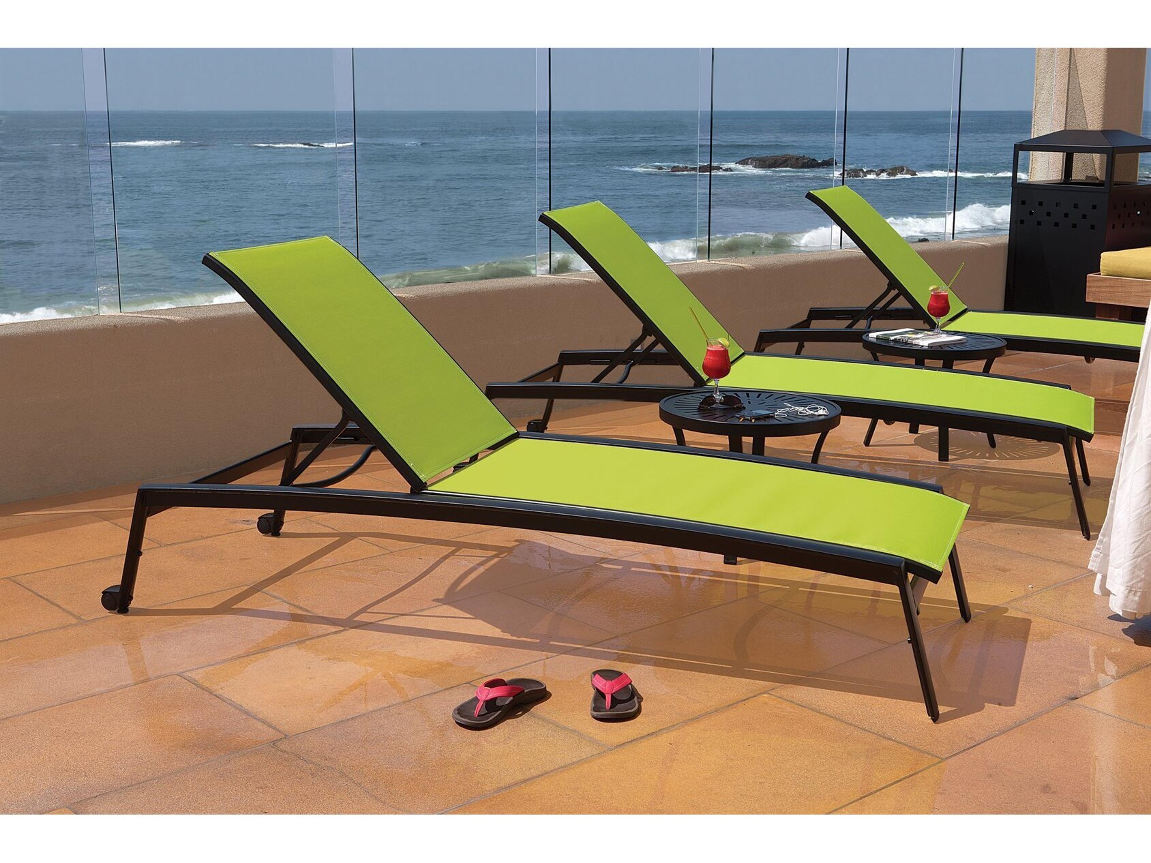 Elance Relaxed Sling Aluminum Lounge Set