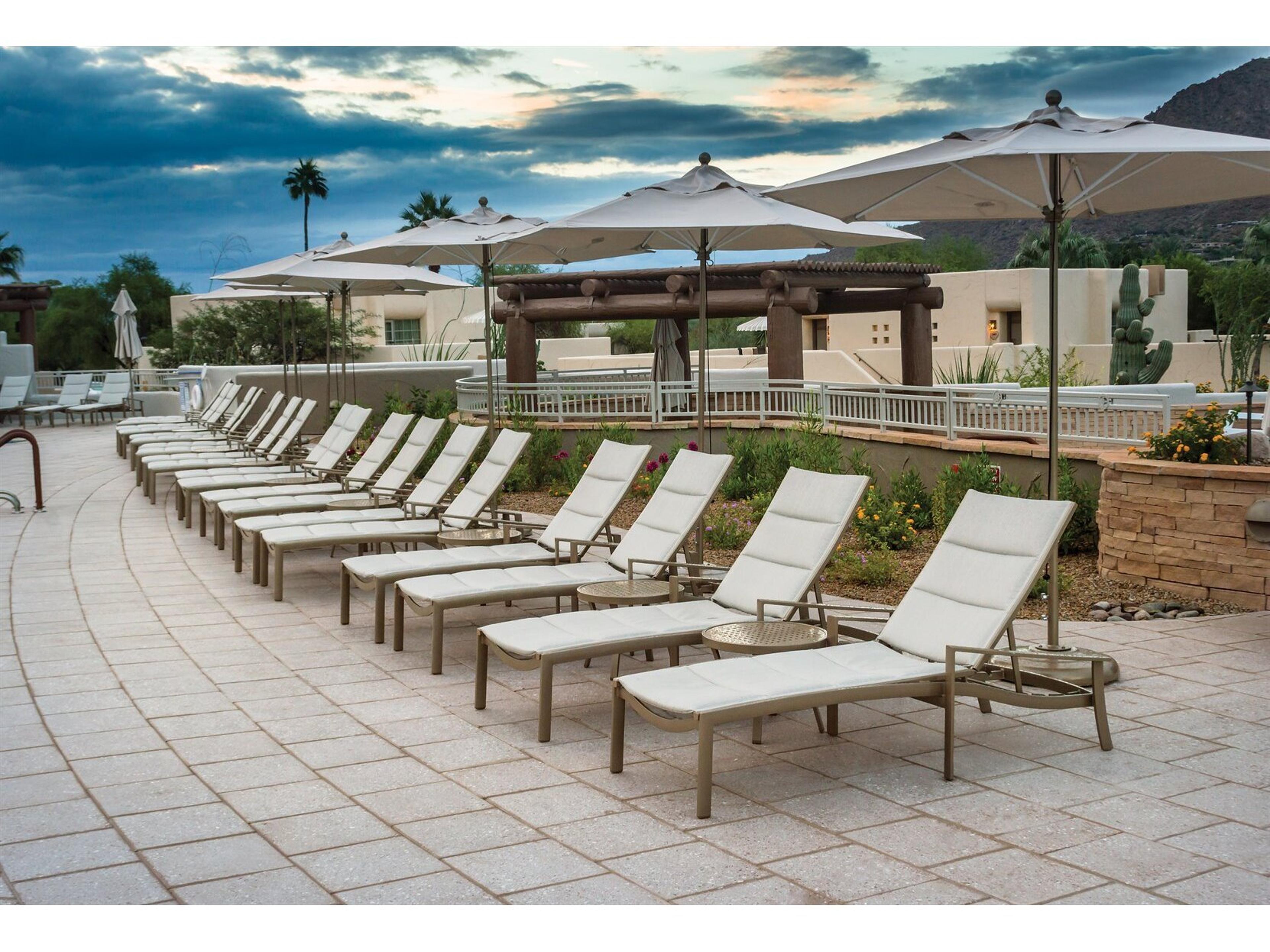 Kor Padded Sling Aluminum Lounge Set