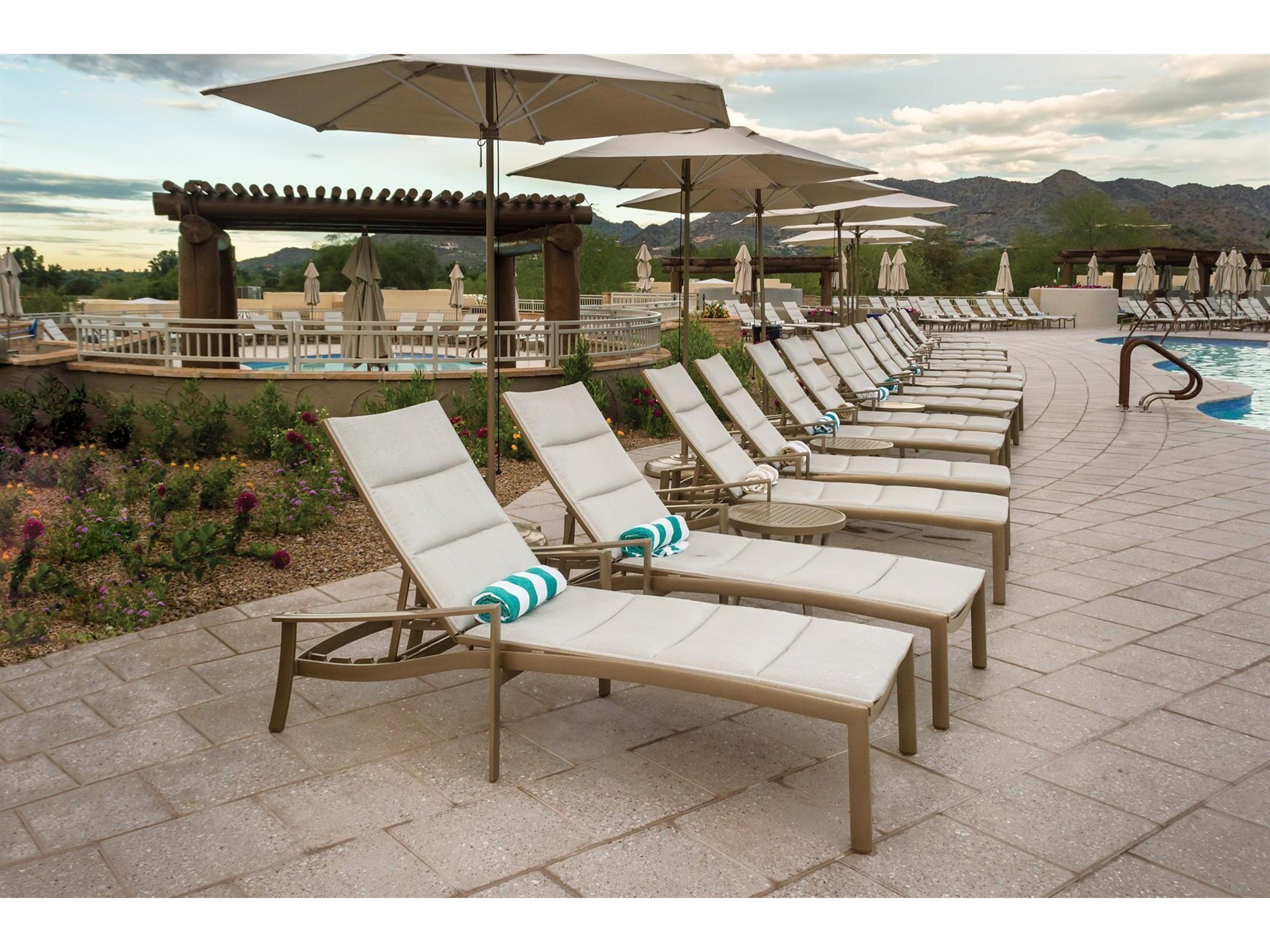 Kor Padded Sling Aluminum Lounge Set