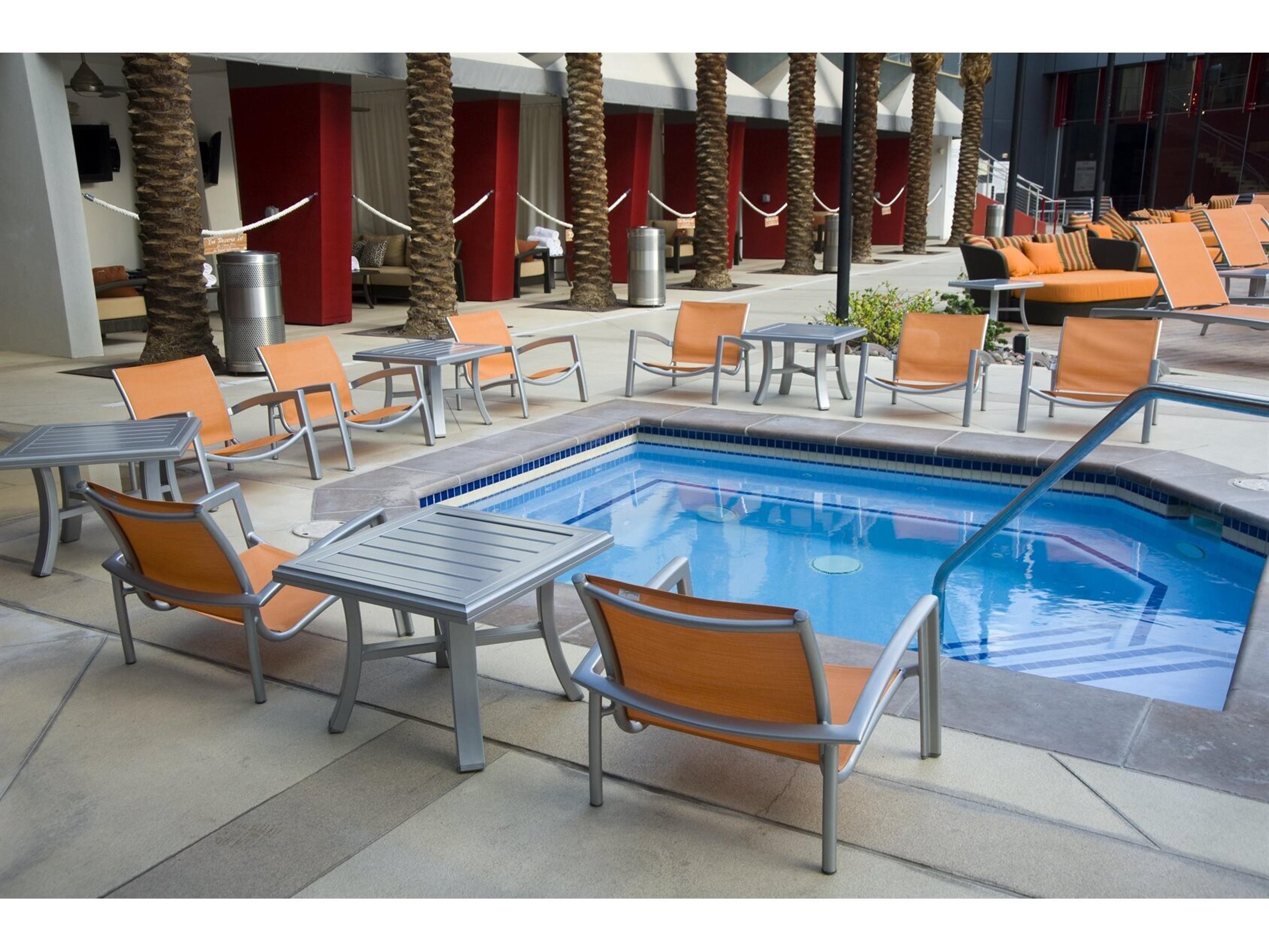 South Beach Relaxed Sling Aluminum Lounge Set
