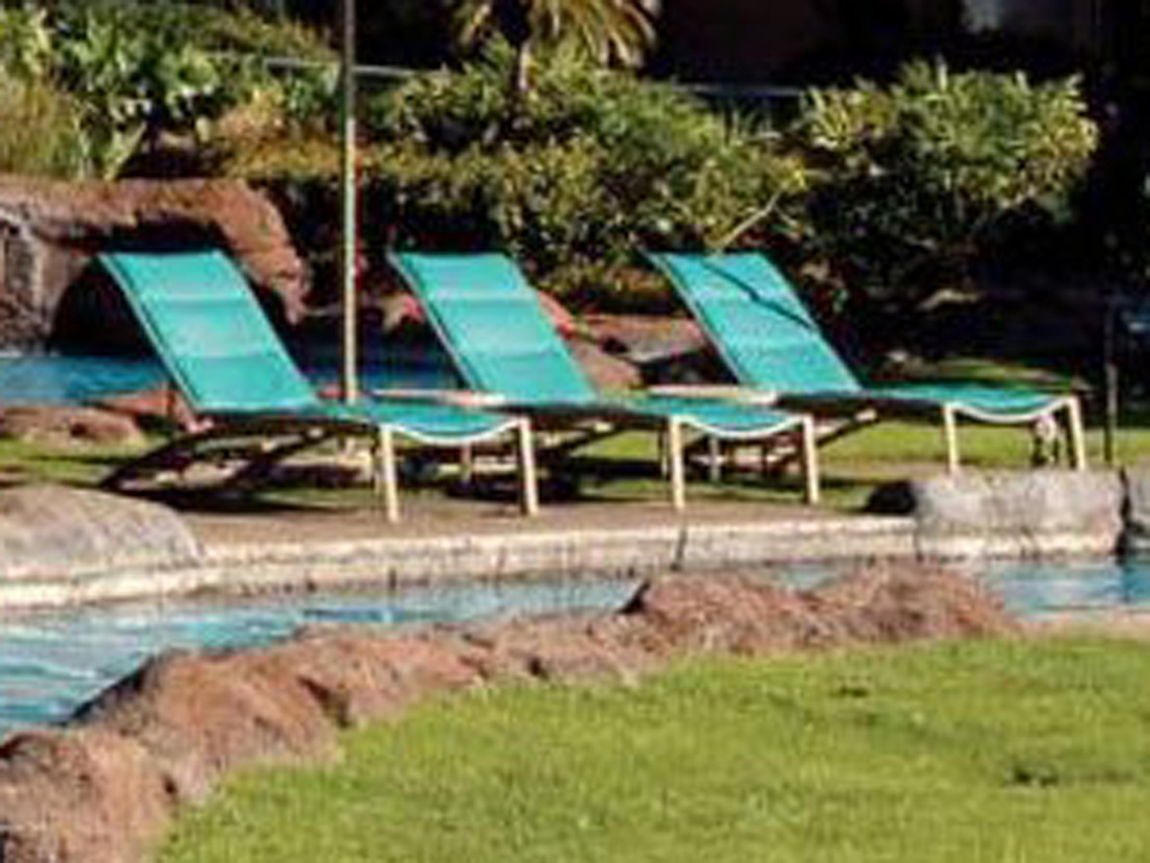 South Beach Padded Sling Aluminum Patio Lounge Set