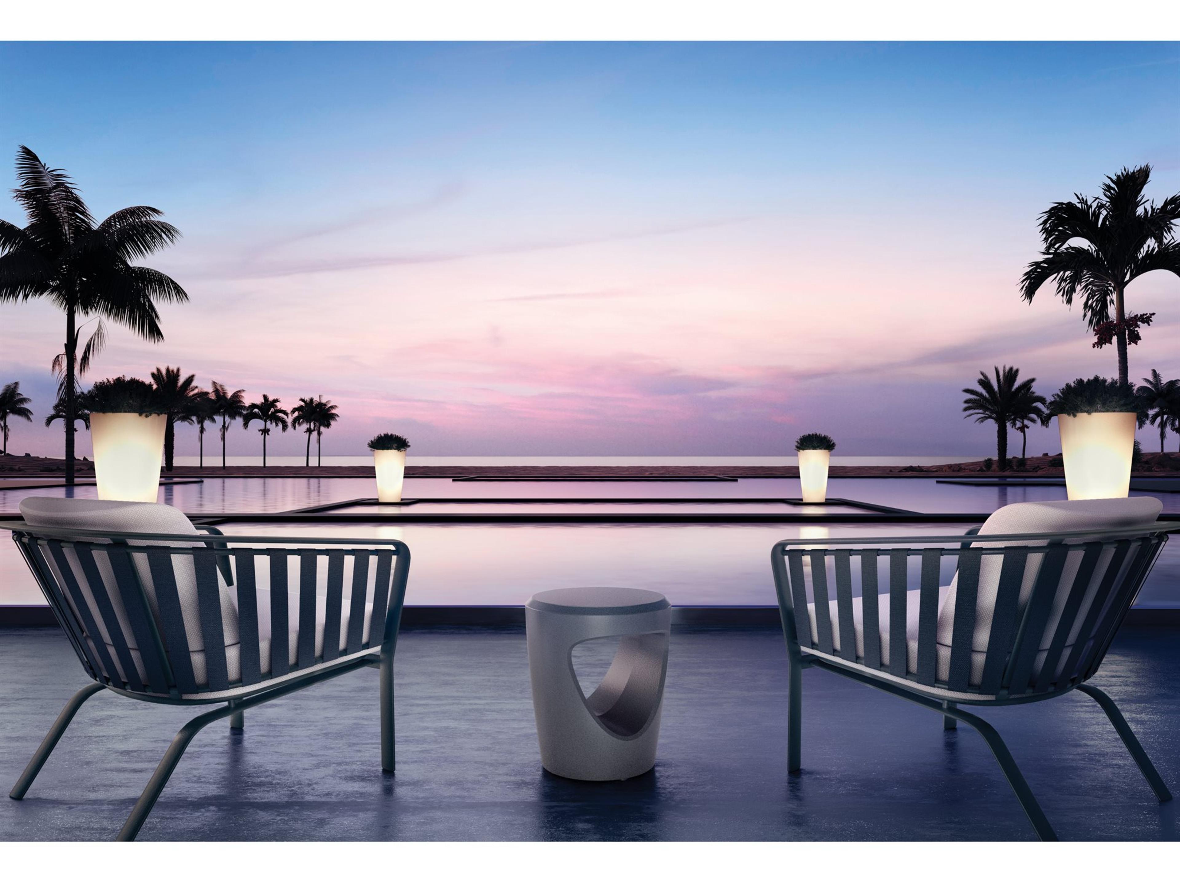 Tropitone Trelon Cushion Aluminum Patio Lounge Set