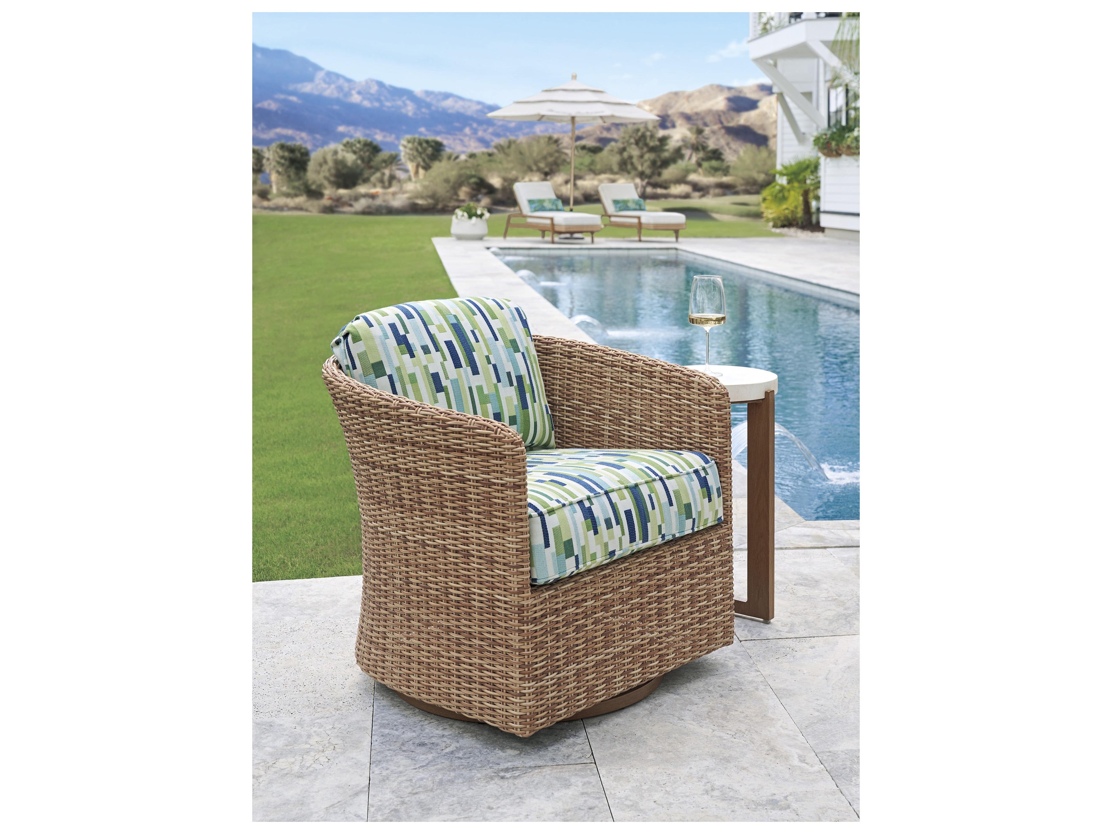 Tommy Bahama Outdoor Palm Desert Poolside Wicker Swivel Occassional Chair