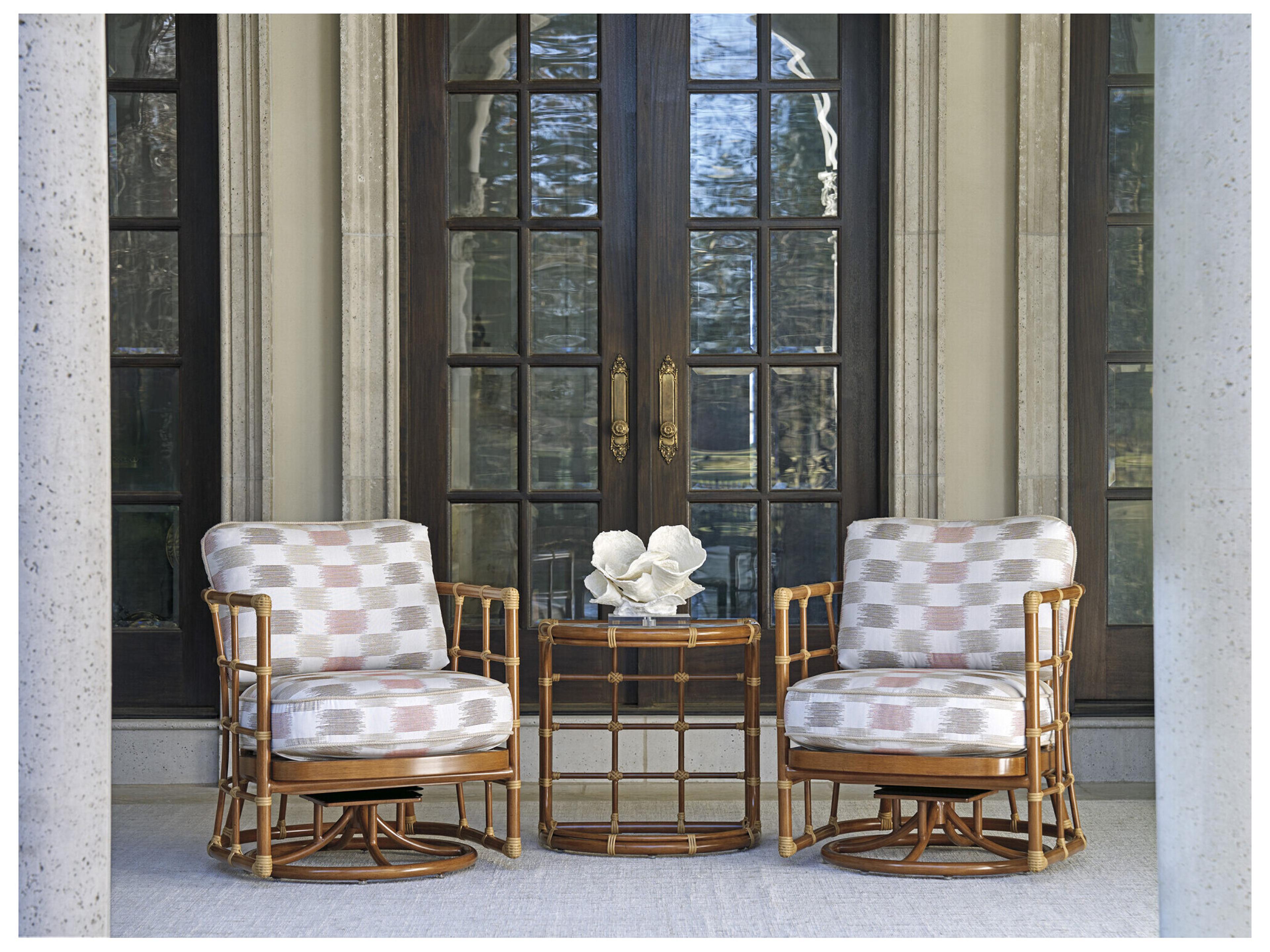 Tommy Bahama Outdoor Sandpiper Aluminum Wicker Bay Swivel Lounge Chair