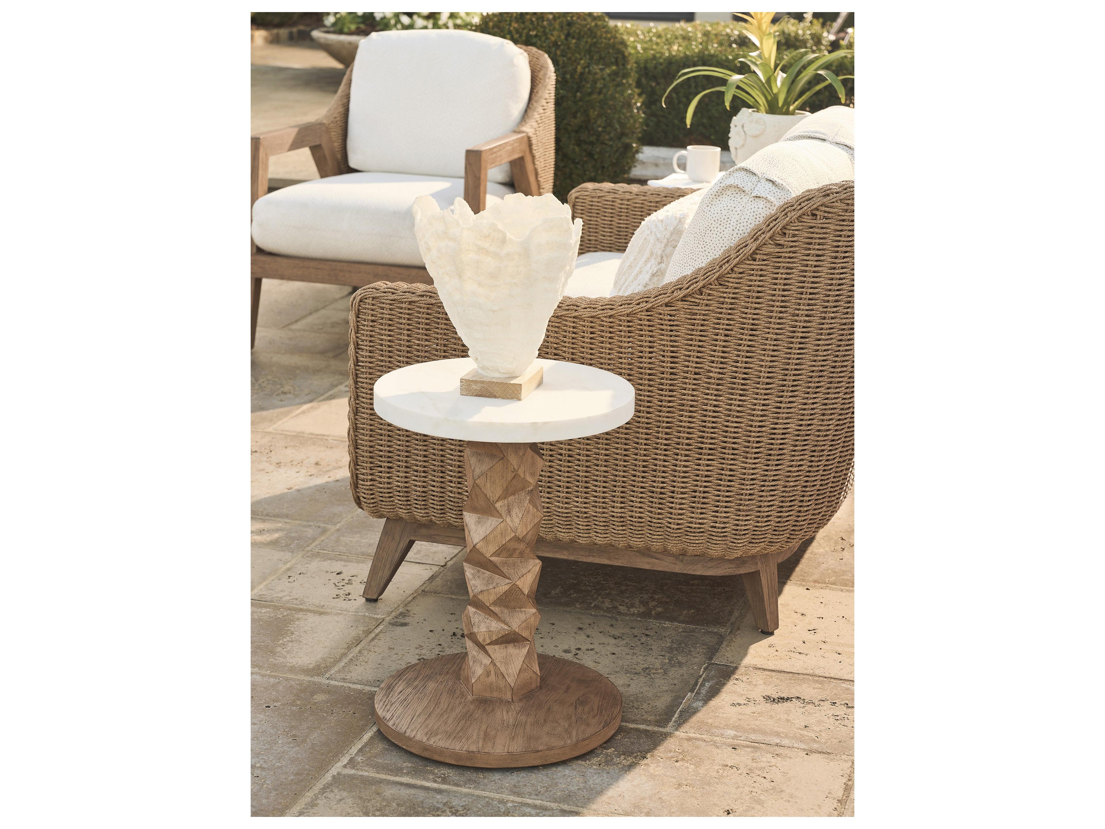 Tommy Bahama Outdoor Isle Of Palms Teak 16" Round Accent Table