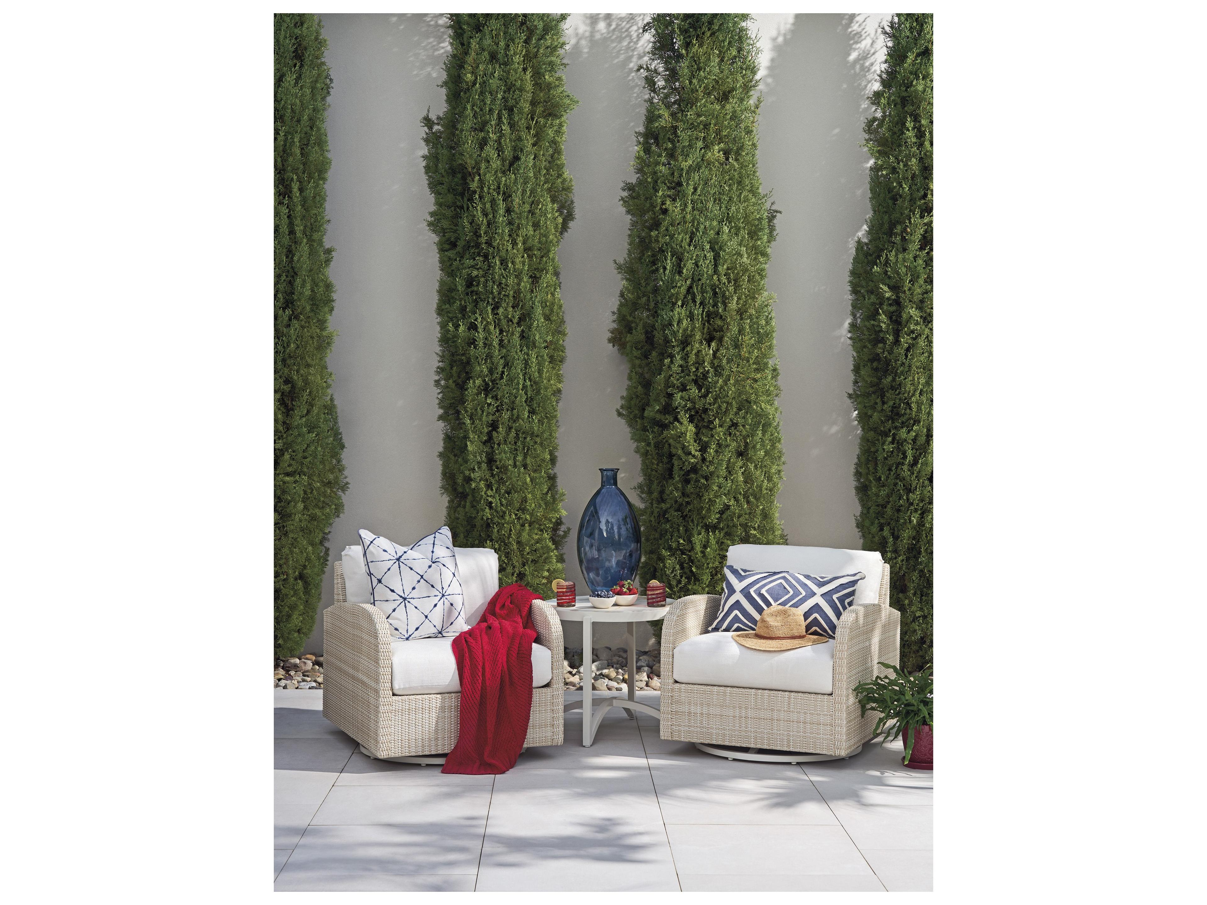 Tommy Bahama Outdoor Sand Dune Round End Table