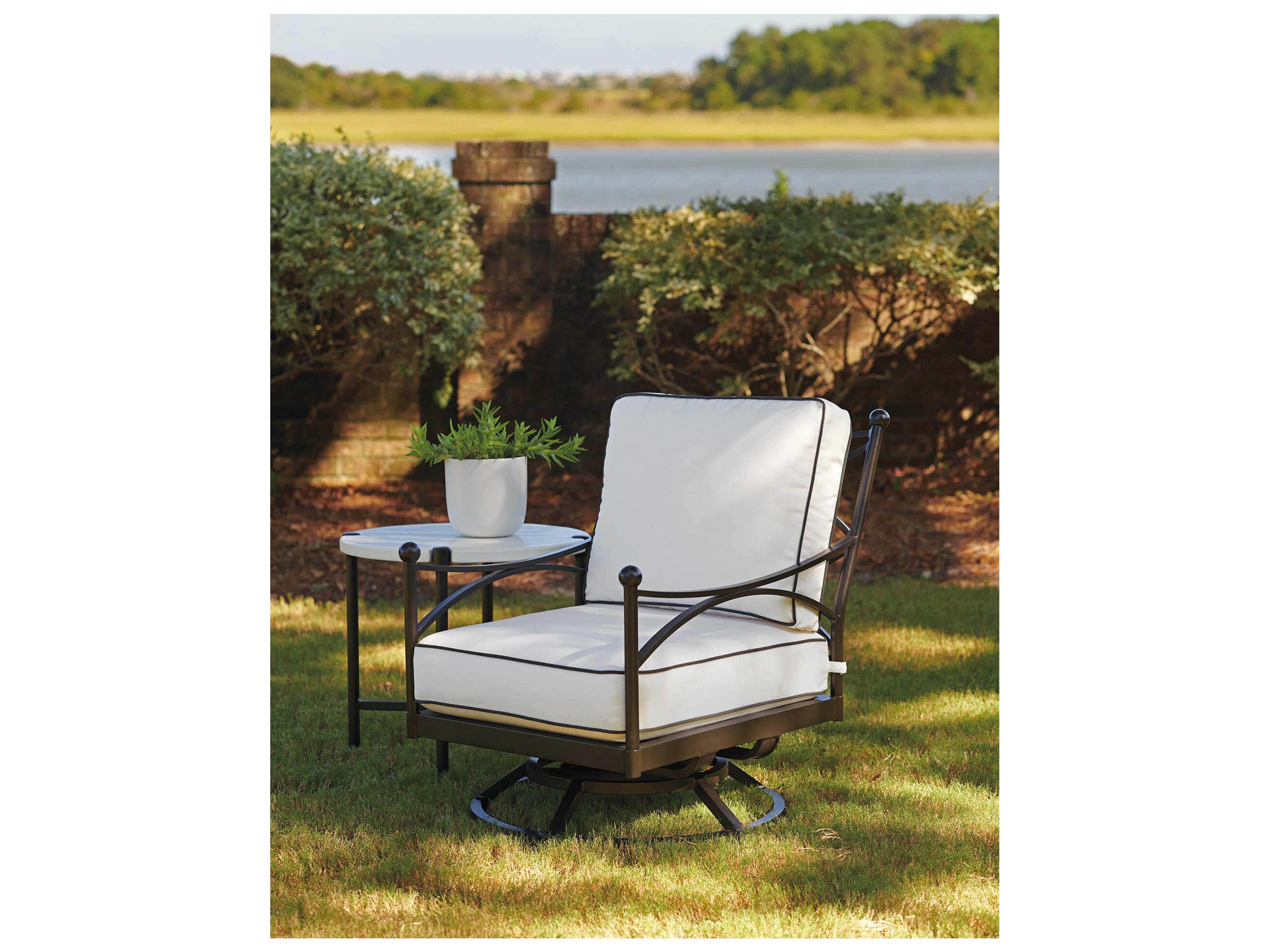 Tommy Bahama Outdoor Pavlova Aluminum Swivel Lounge Chair