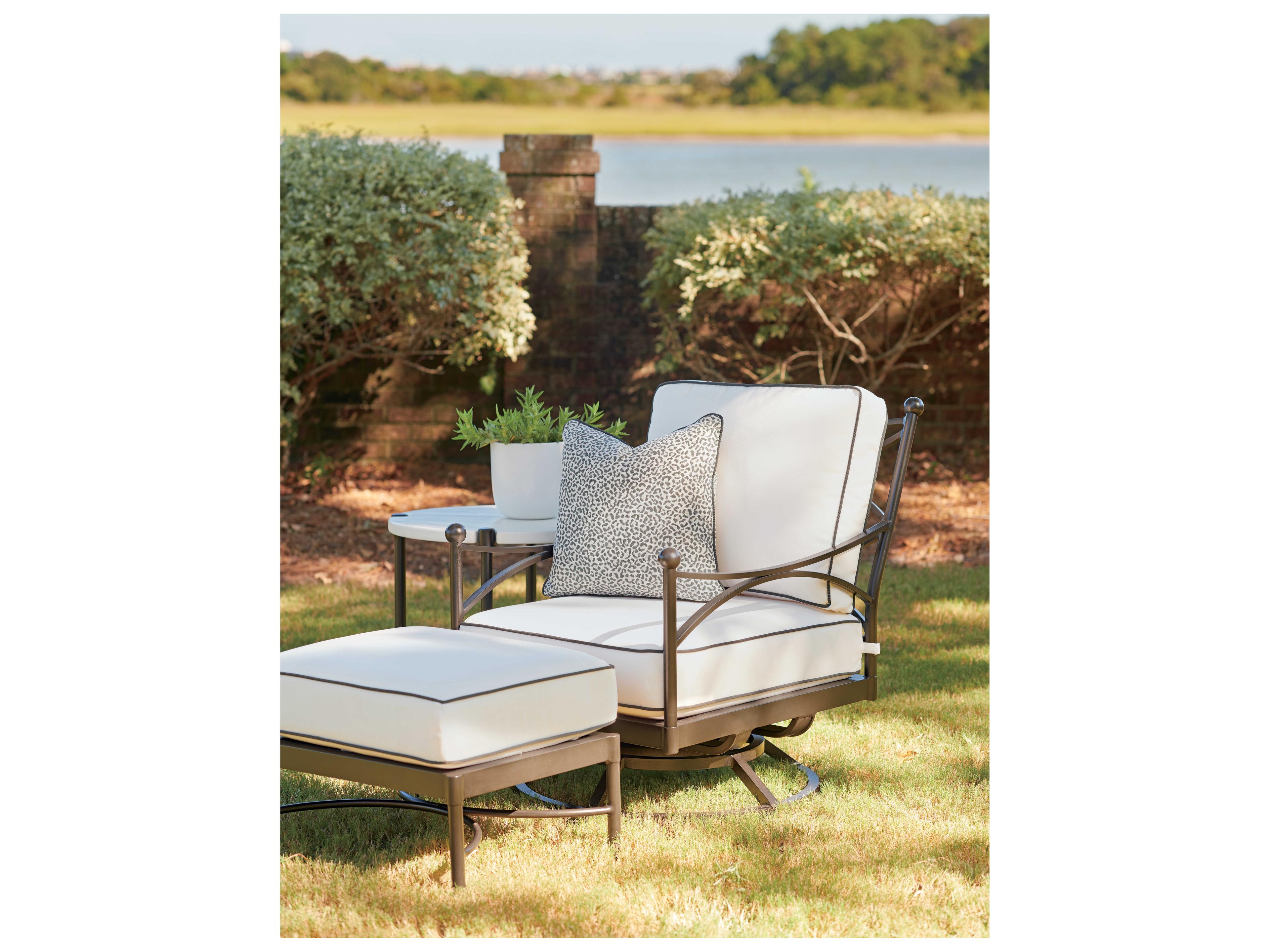 Tommy Bahama Outdoor Pavlova Aluminum Swivel Lounge Chair with Cushion Set