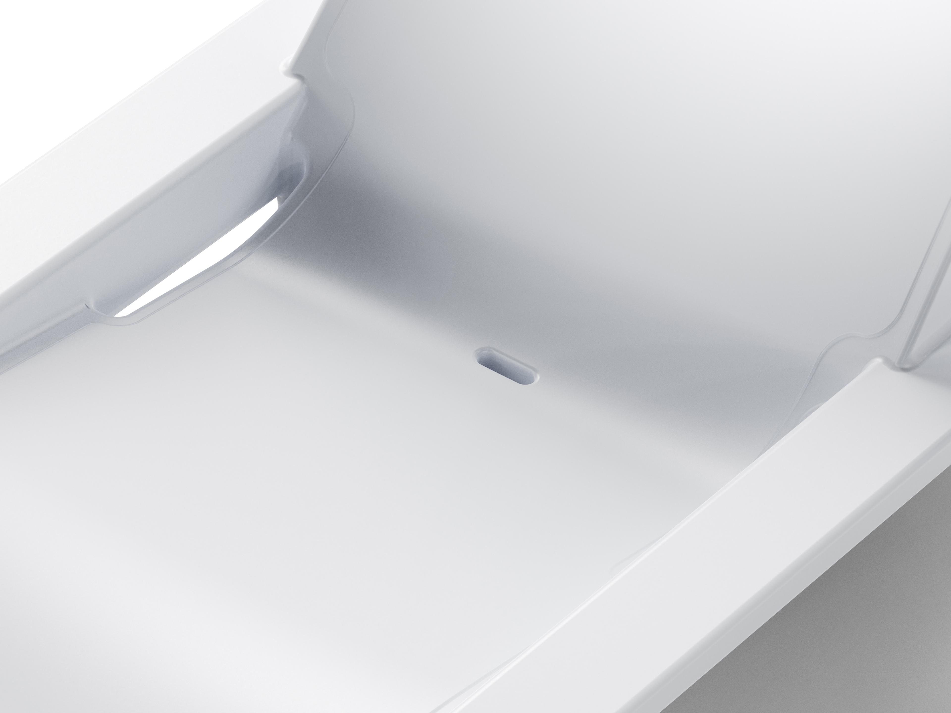 Tupelo Goods Deck Marine Grade Polyethylene Chaise Lounge in Highcloue White