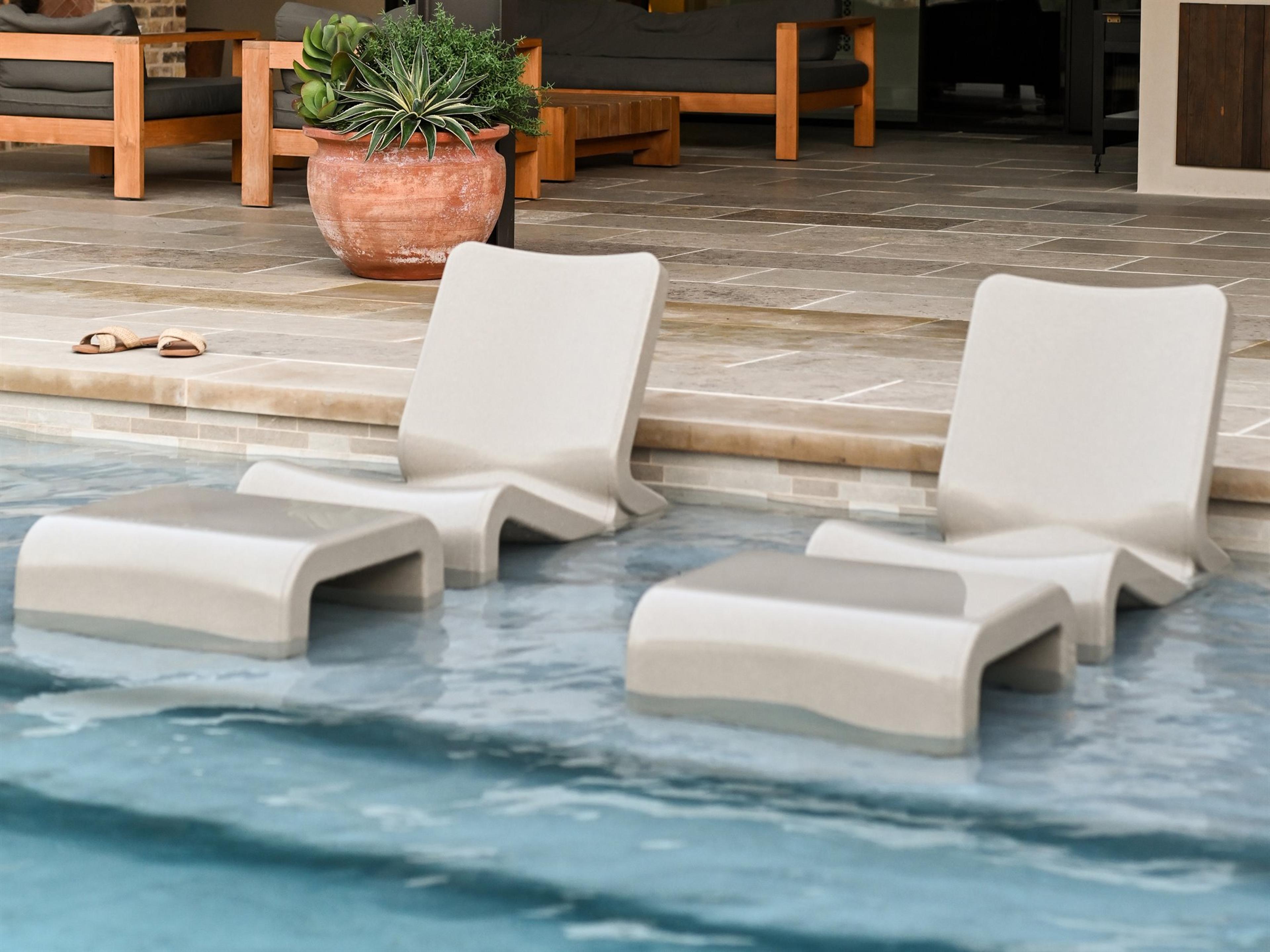 Line Marine Grade Polyethylene Lounge Set