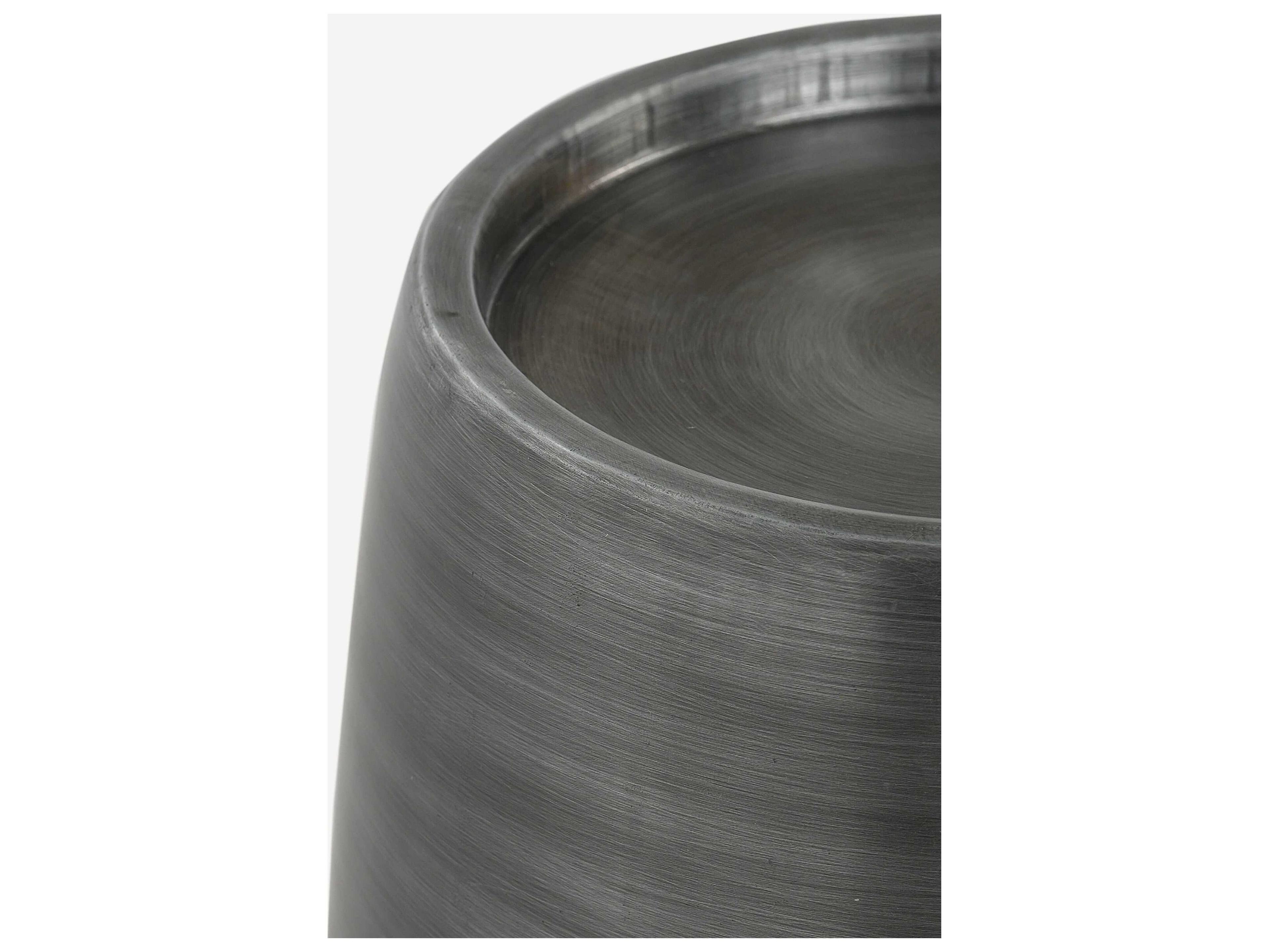 Union Home Pebble Round Metal Black Zinc End Table