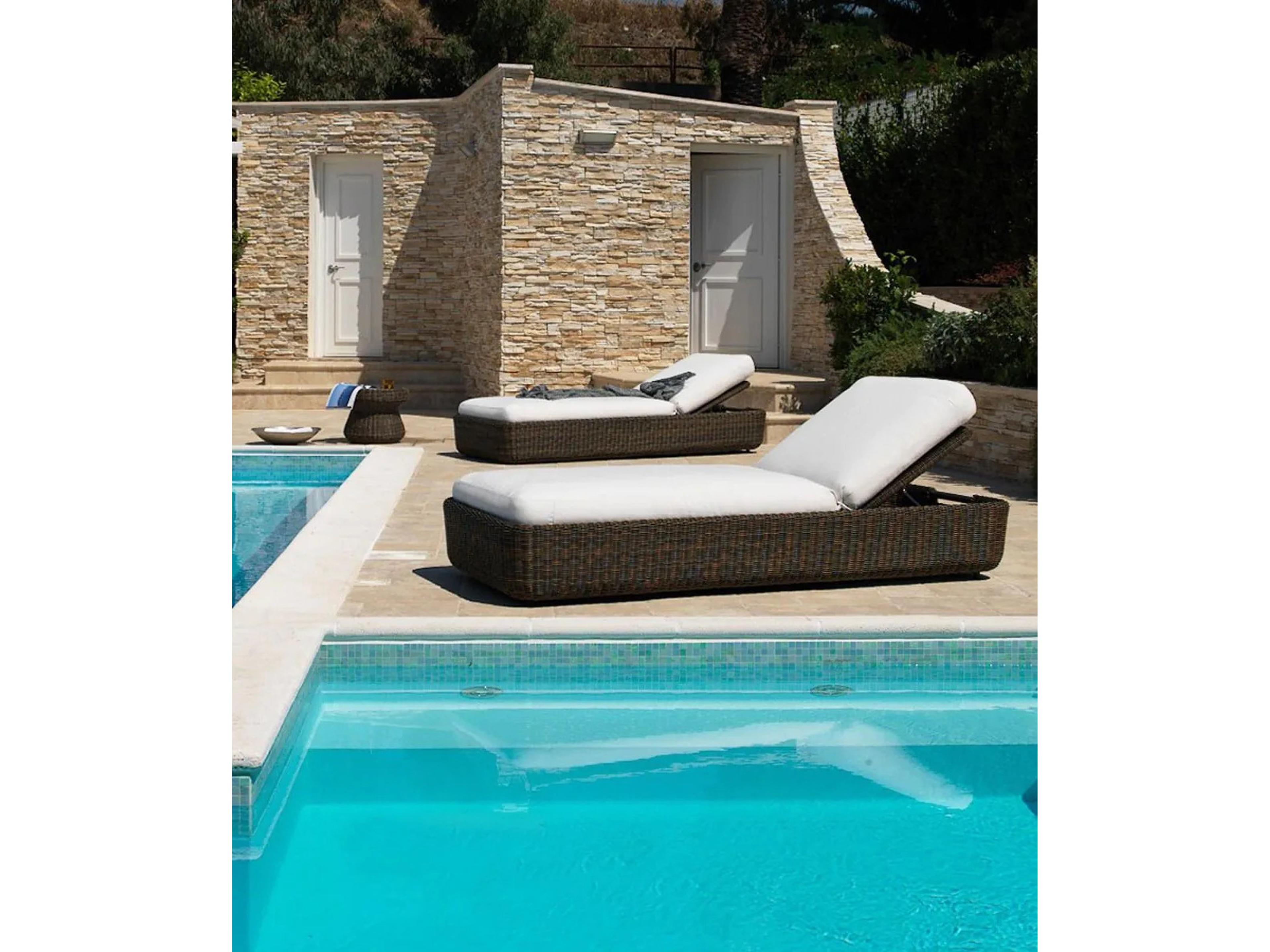 UnoPiu Agora Sunlounger in WaProLace