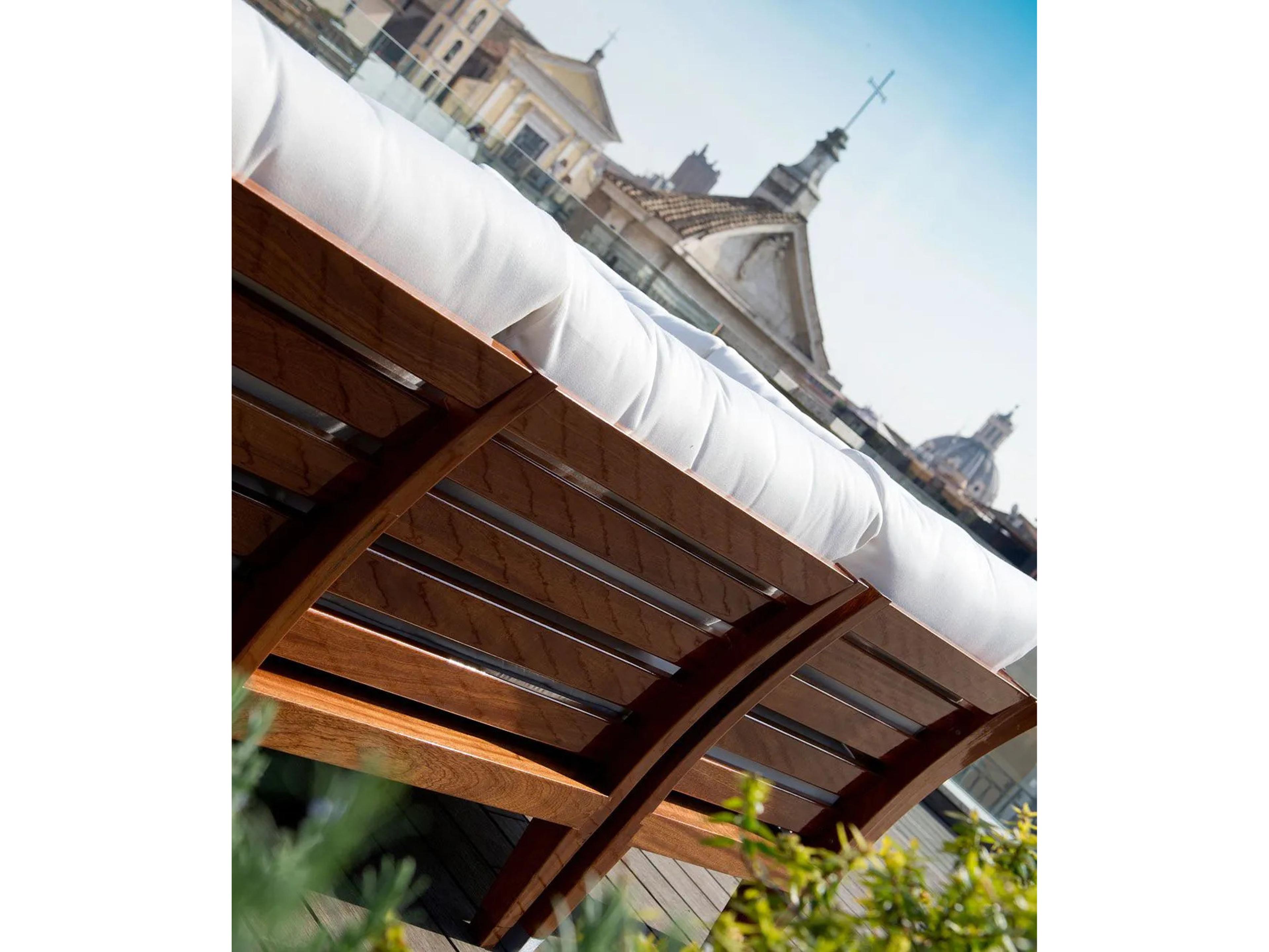 UnoPiu Cest La Vie Sofa Structure 3 Seater