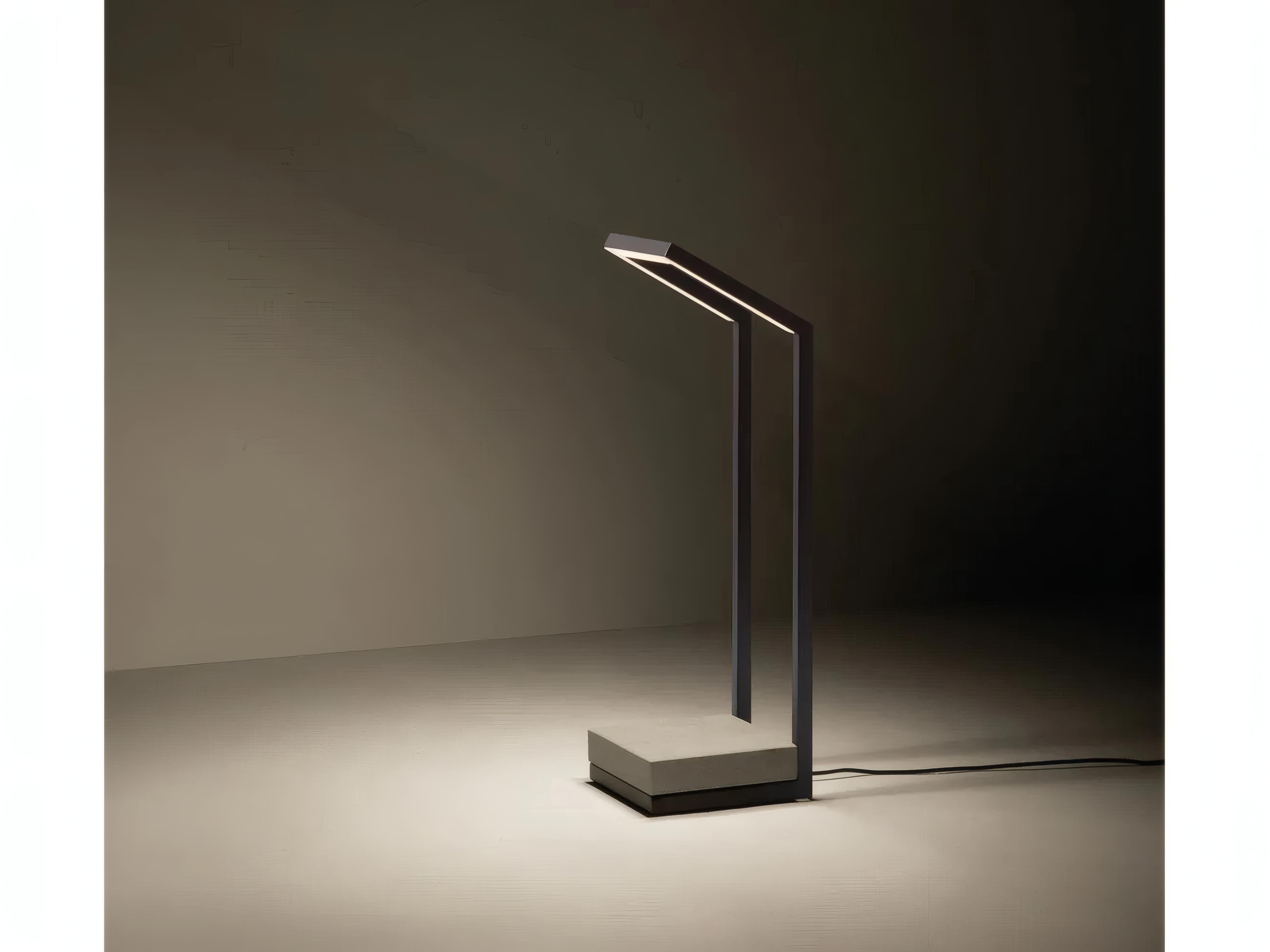 UnoPiu Tratto Lantern