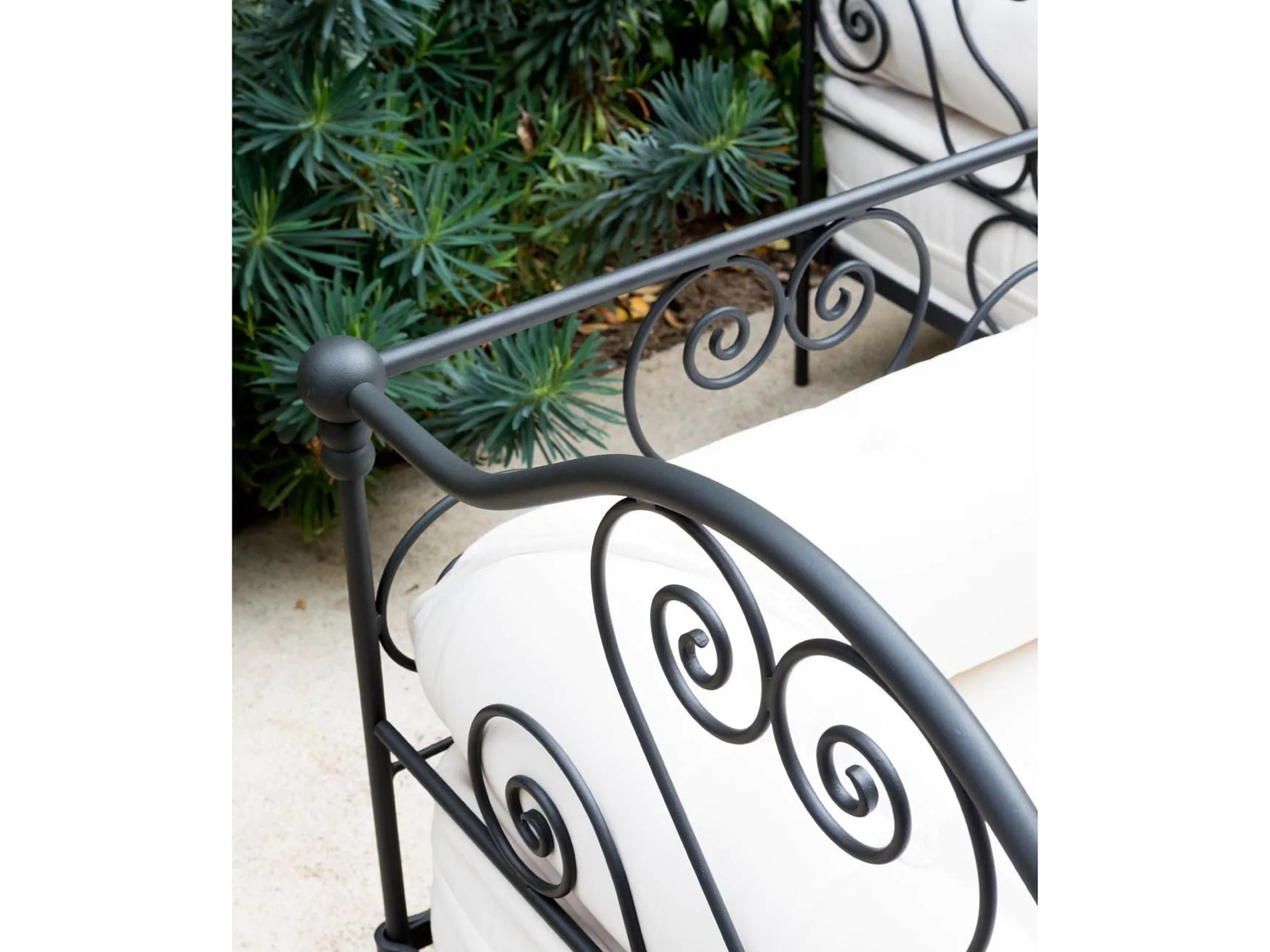 UnoPiu Aurora Large Armchair