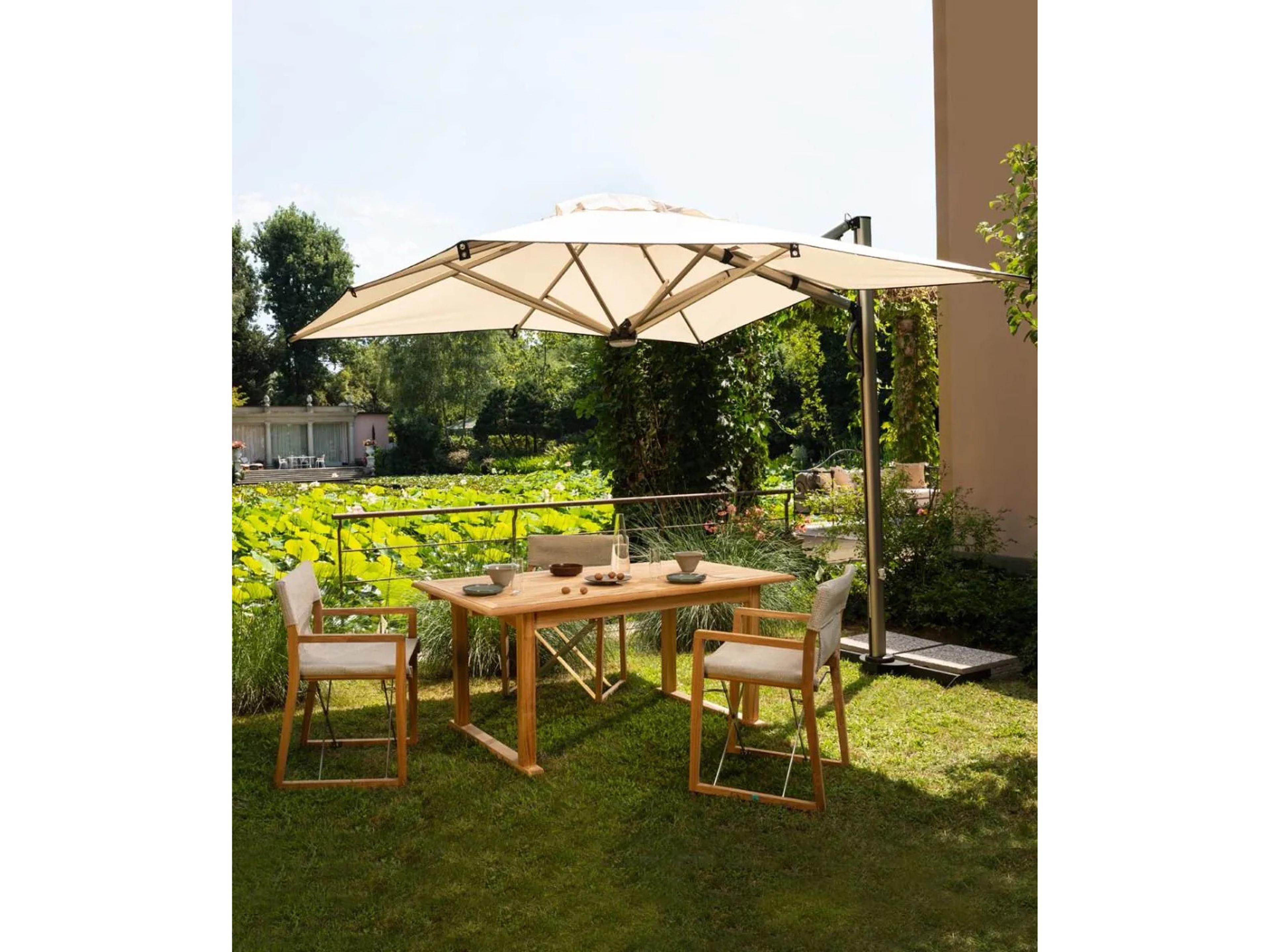 Unopiu Levante Aluminum  114.17" Square Parasol with Titanium Effect & LED