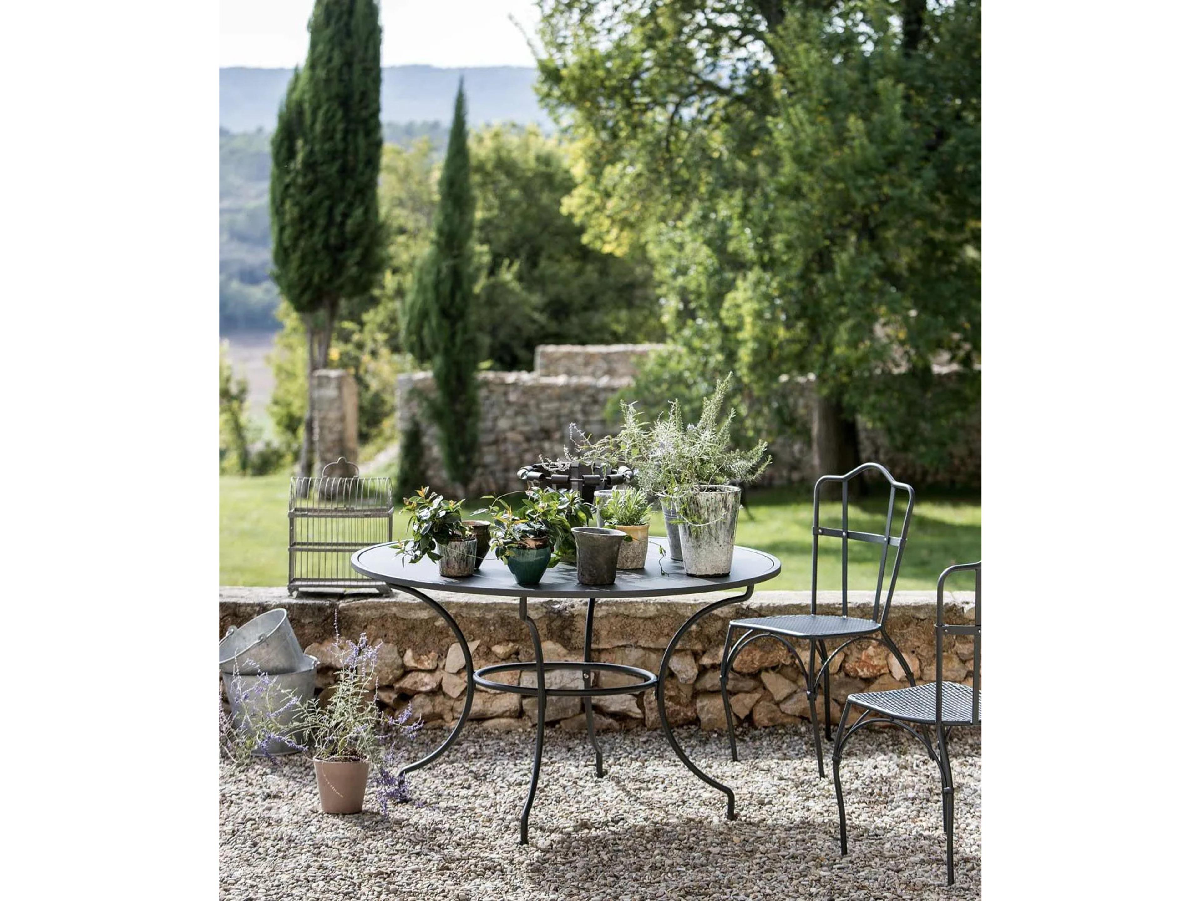 UnoPiu Toscana Wrought Iron Round Dining Table with Umbrella Hole