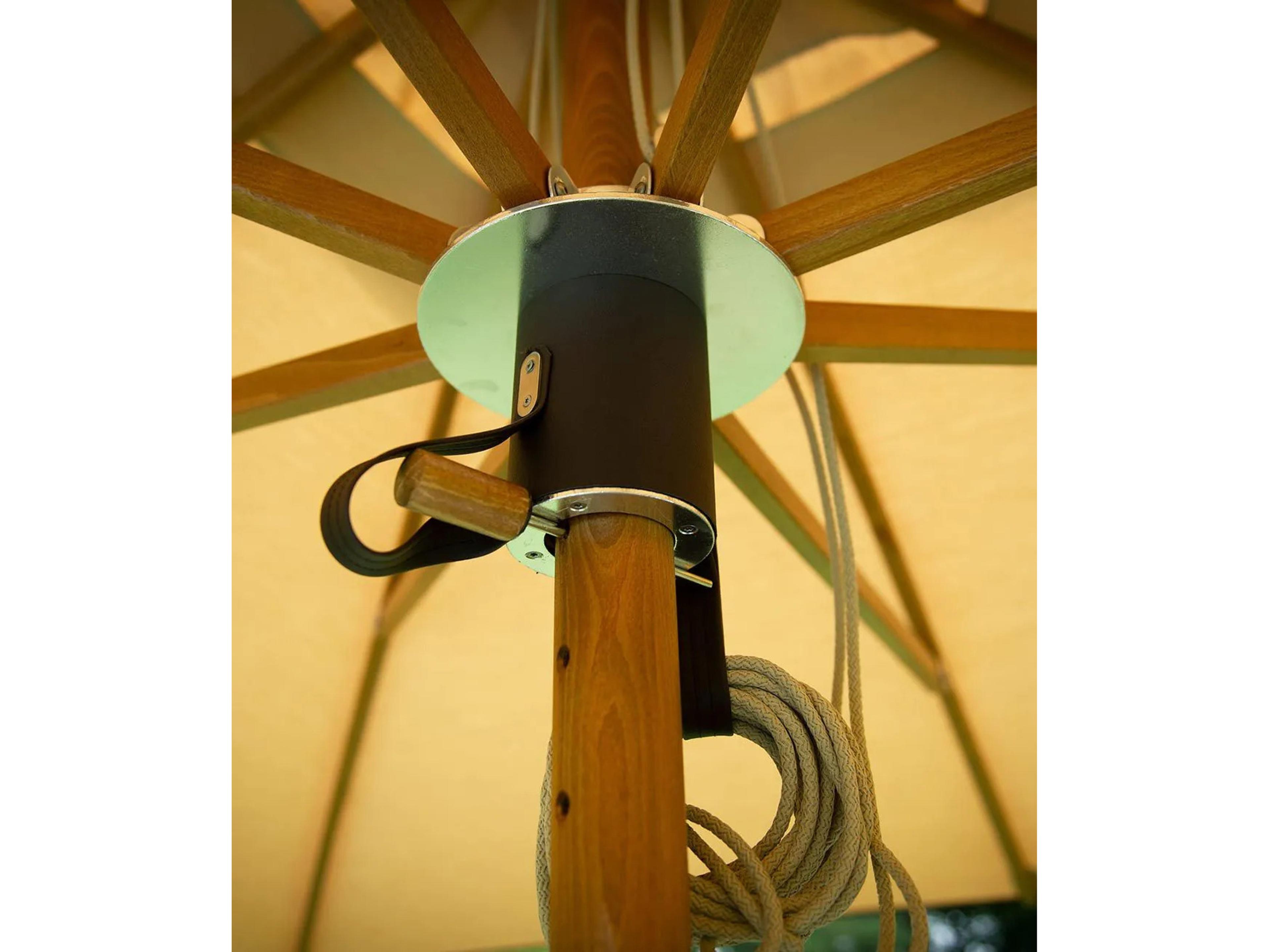 UnoPiu Damian Wood 137.80" Round Umbrella