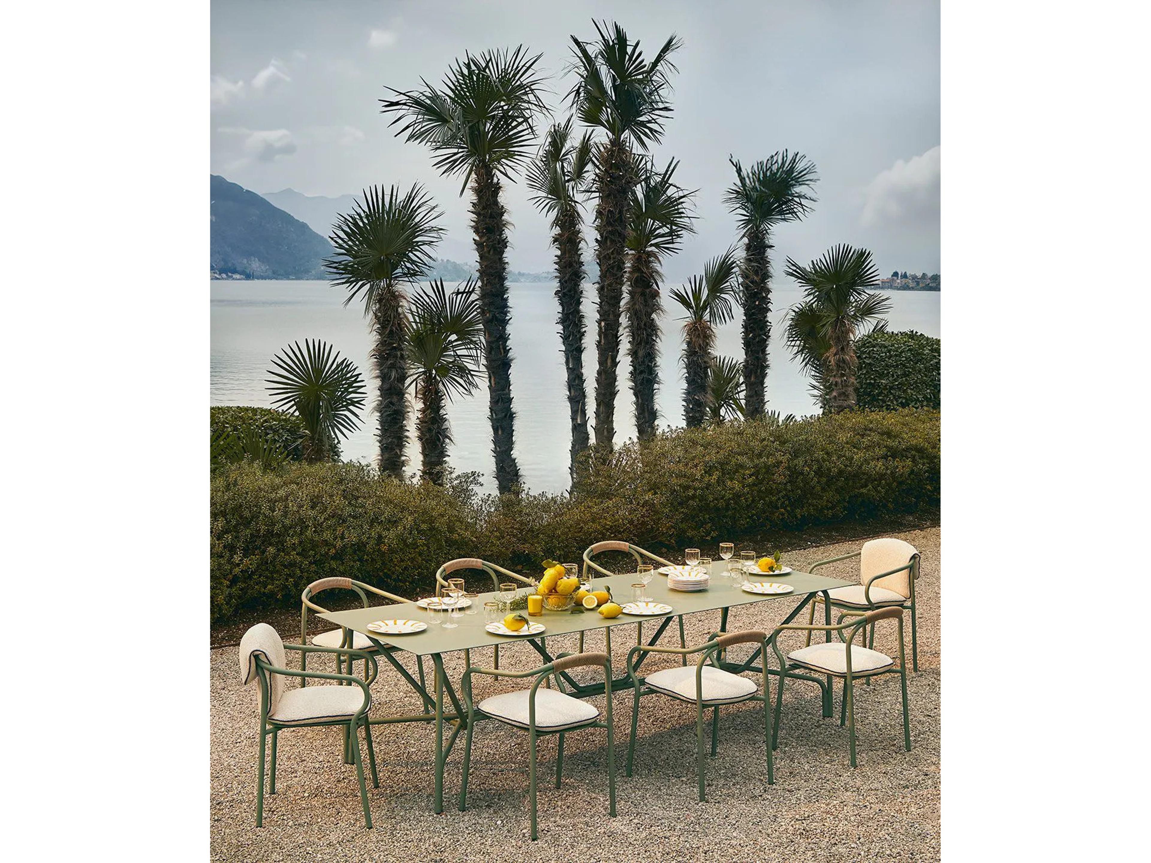 UnoPiu Salo Aluminum Rectangular Dining Table