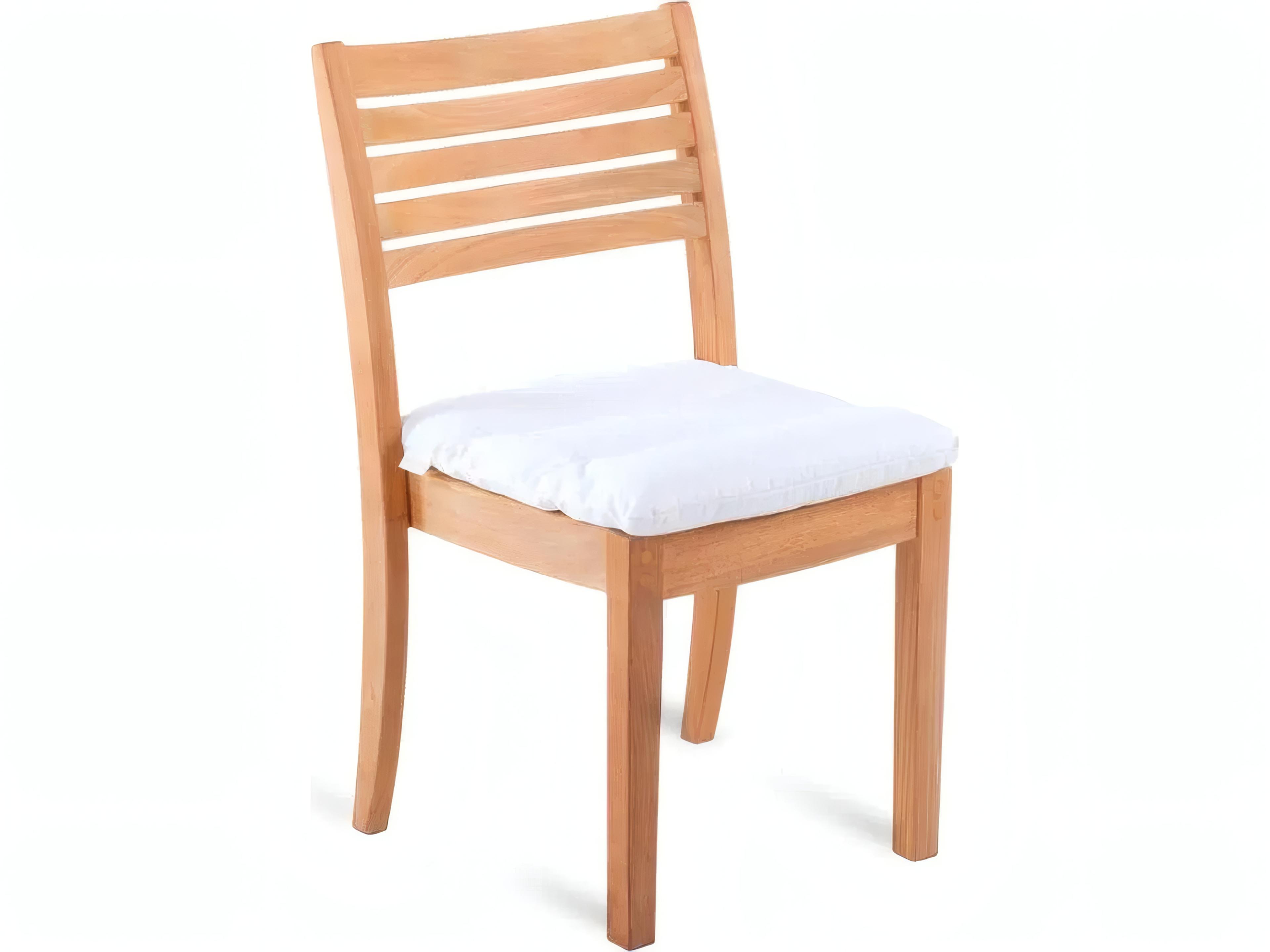UnoPiu Chelsea Stackable Chair
