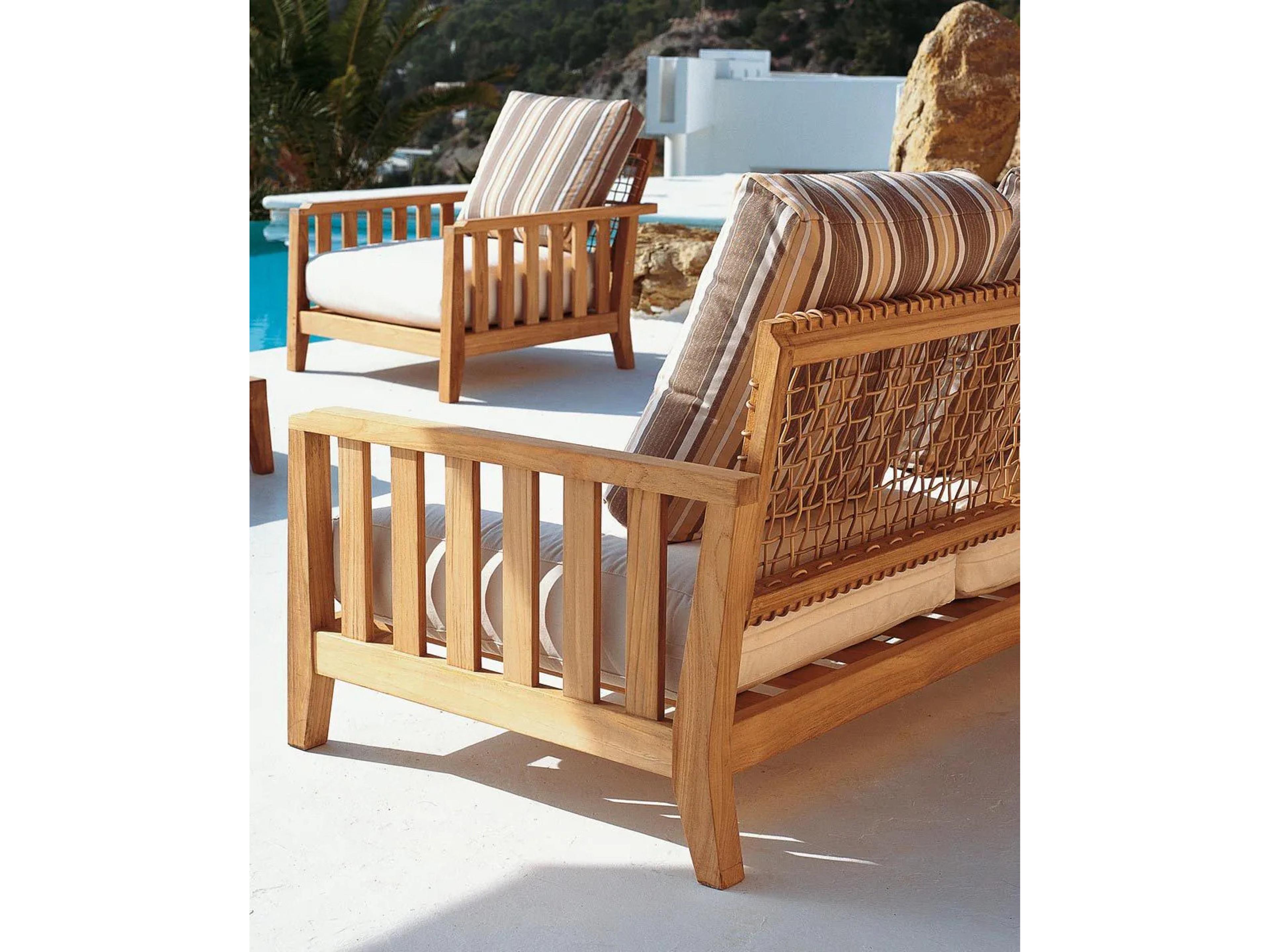 UnoPiu Synthesis Teak Sofa