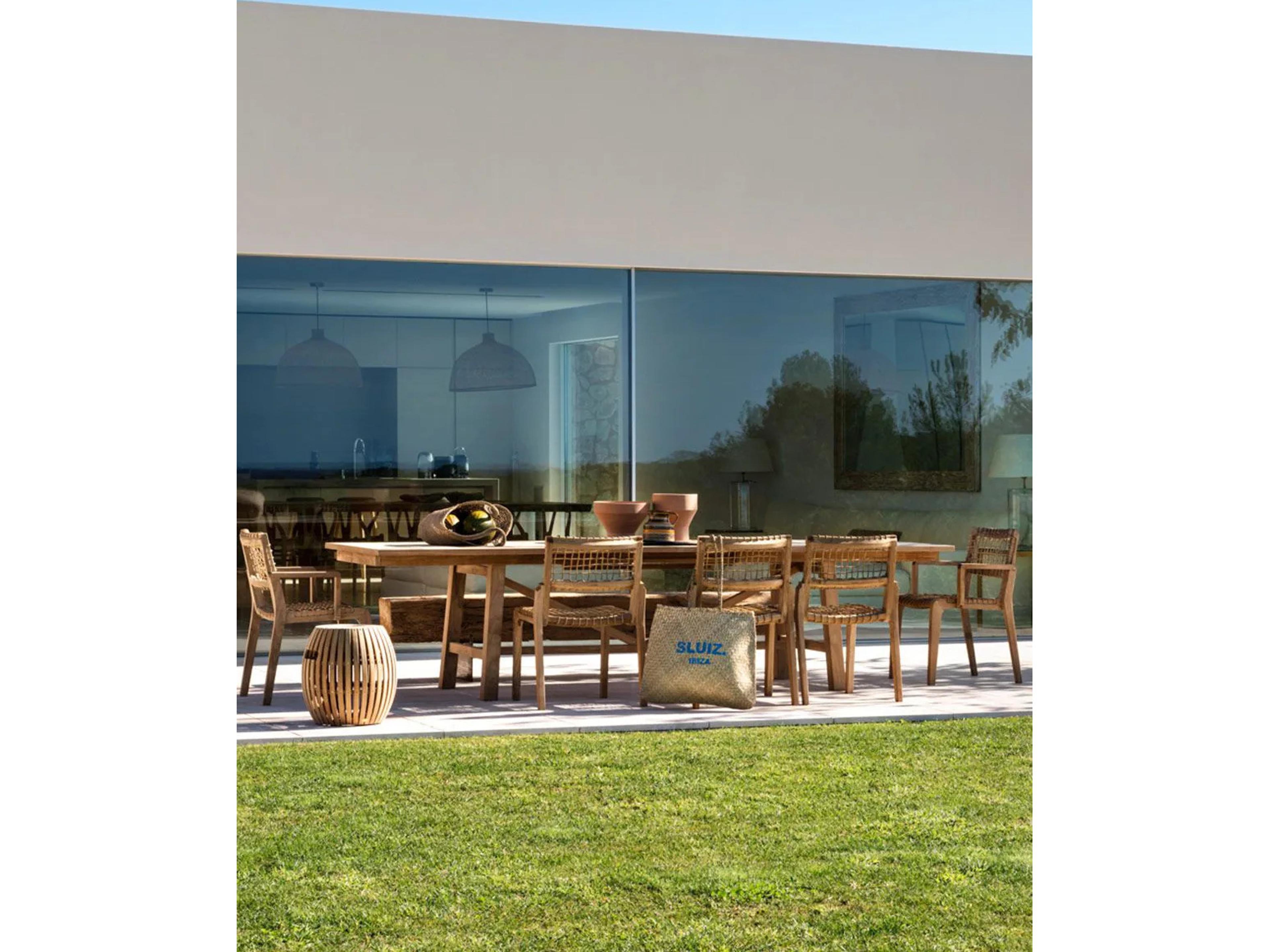 UnoPiu Synthesis Teak Rectangular Dining Table