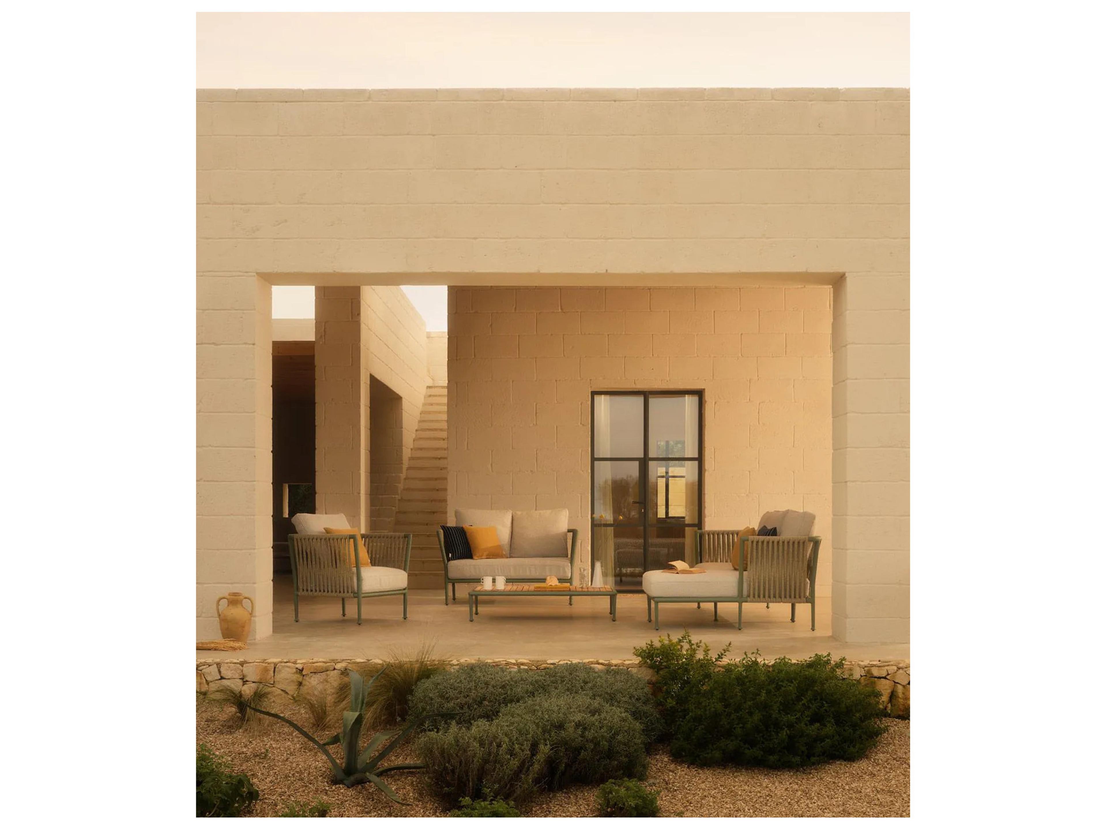 UnoPiu Tremble Aluminum Rectangular Coffee Table