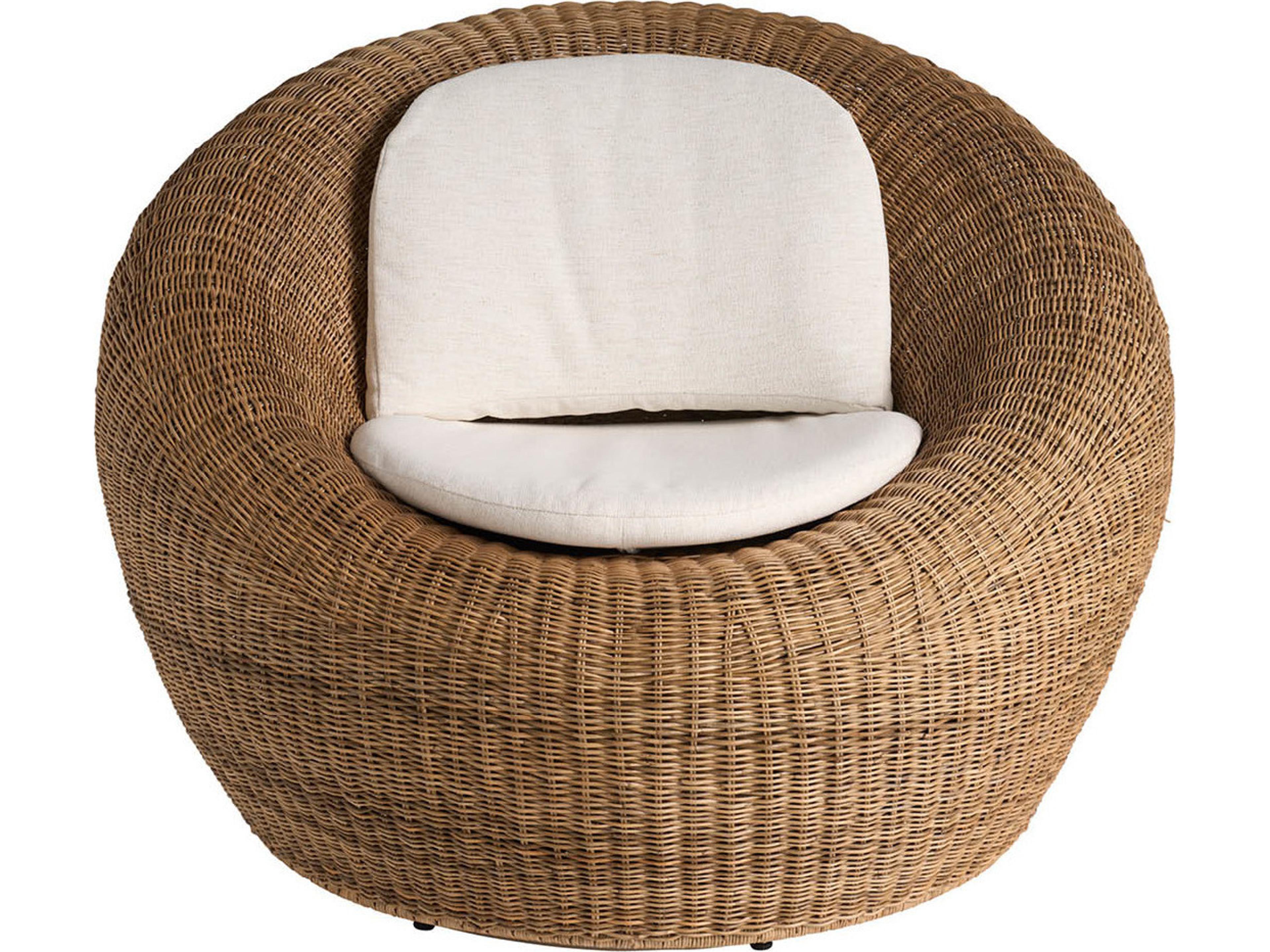 Coastal Living Outdoor Oasis Wicker Cushion Lounge Chair