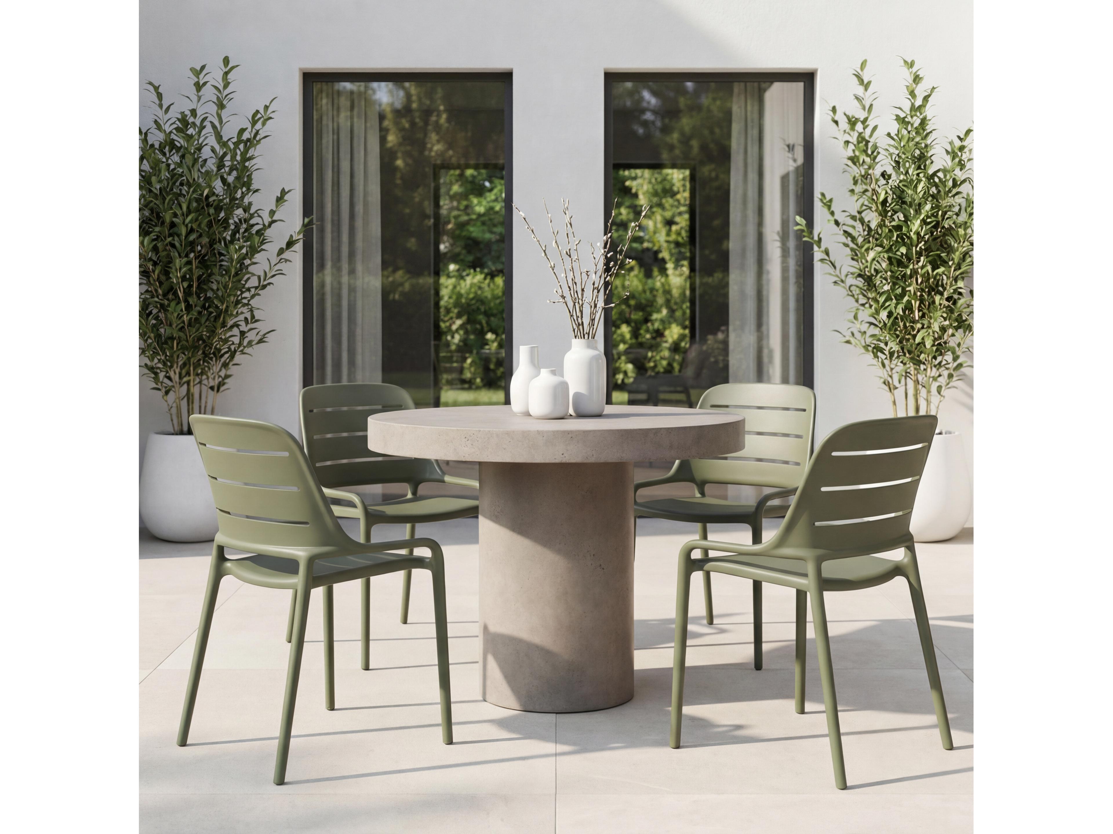Urbia Outdoor Mixx Dark Grey Concrete Round Dining Table