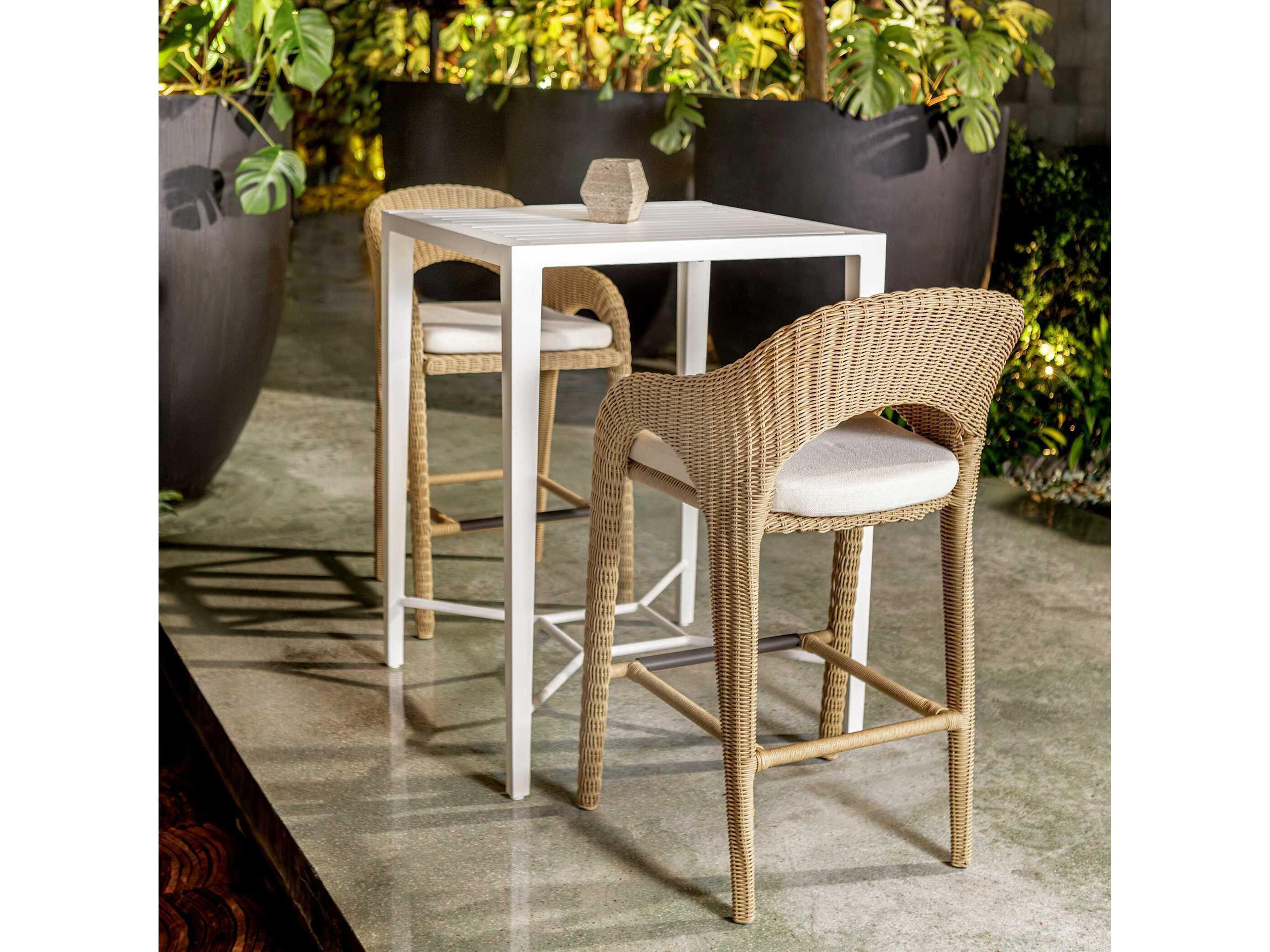 Montellano Aluminum Dining Set