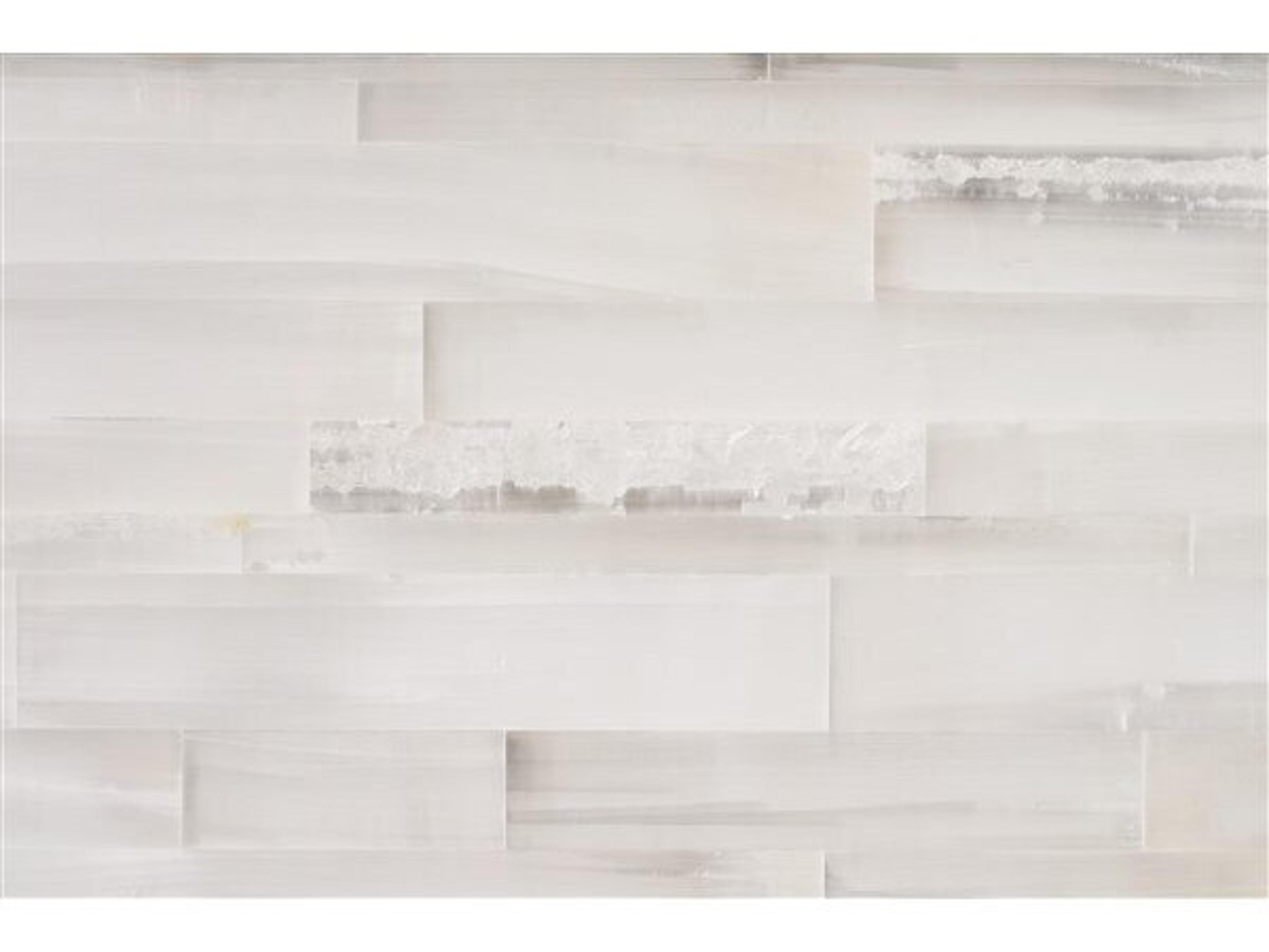 Vanguard Furniture Splendor 3-Drawers White Double Dresser