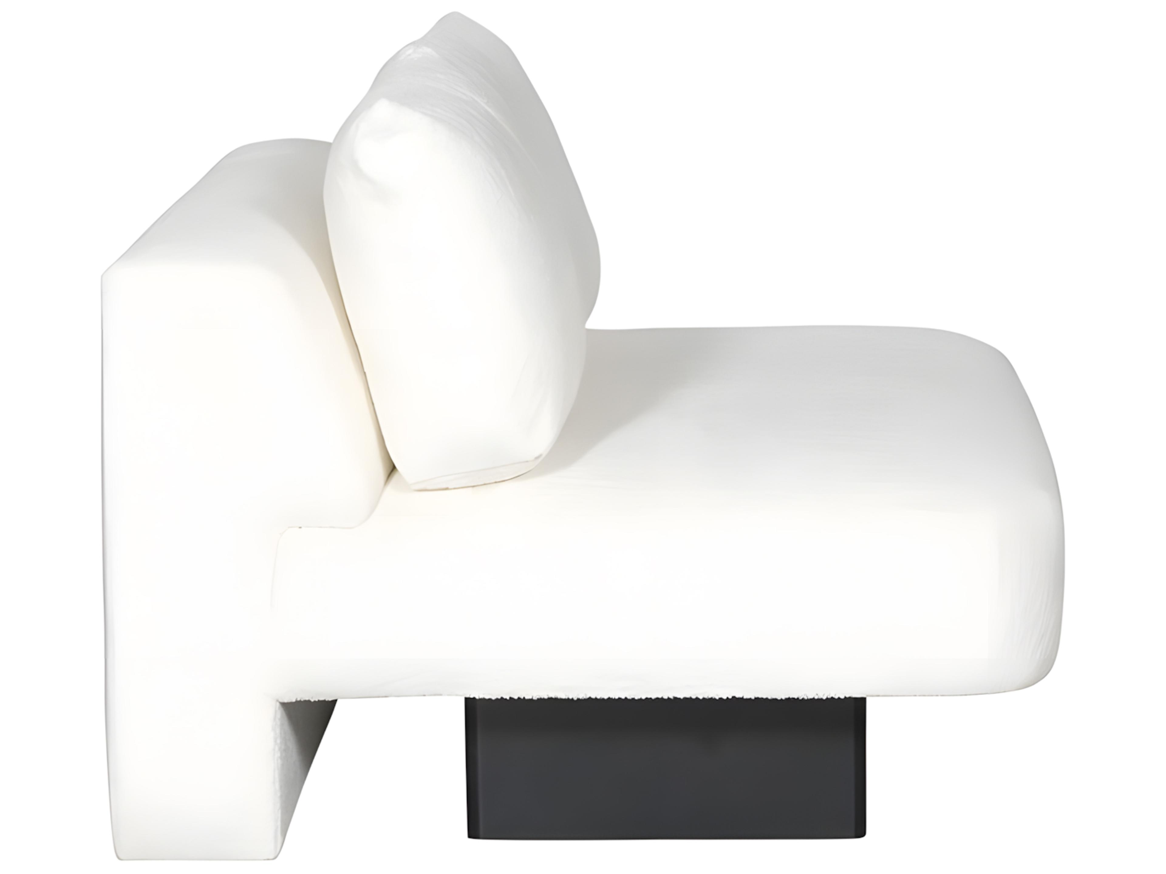 Vanguard Furniture Ease Lola Armless Loveseat