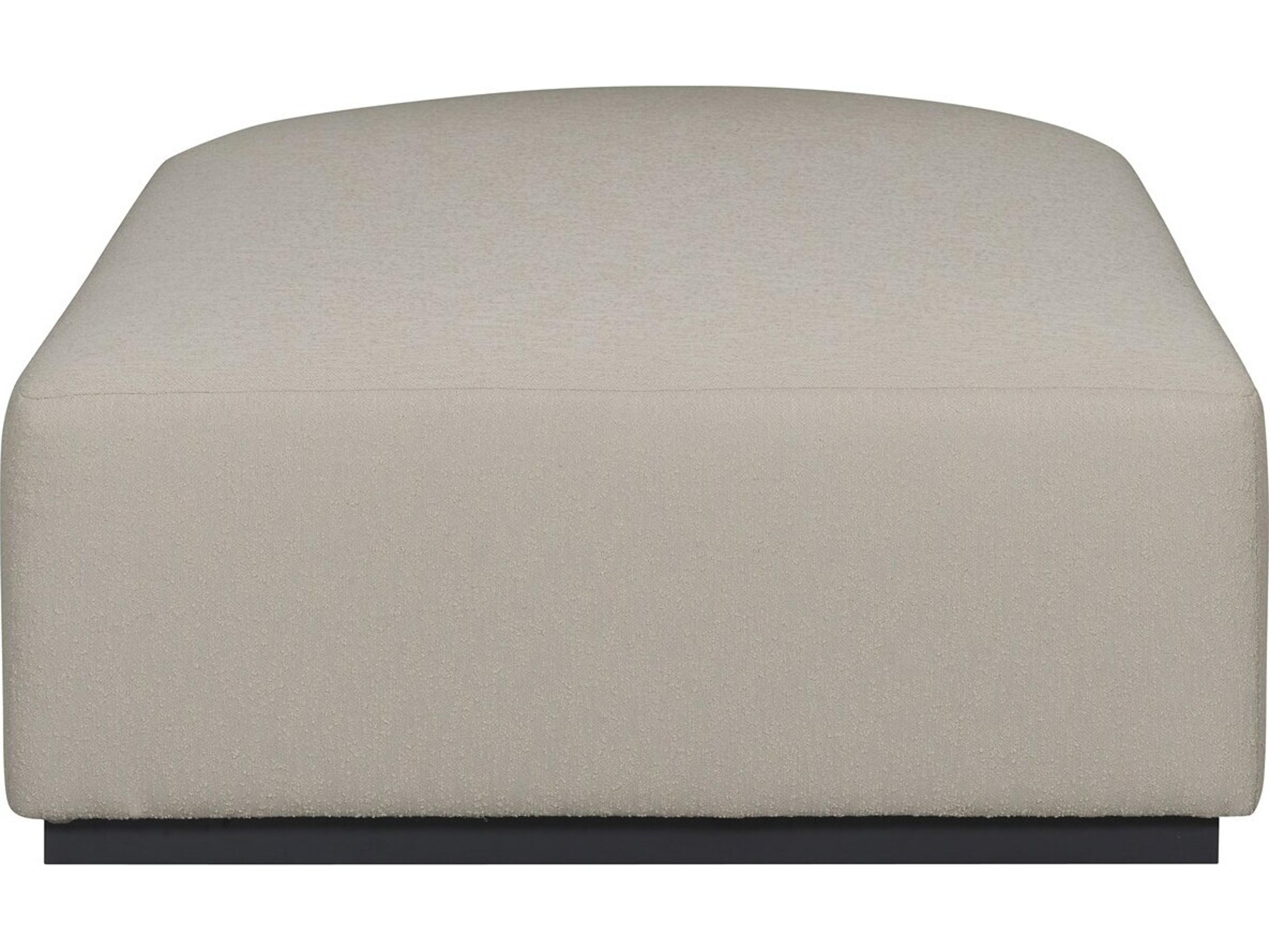 Vanguard Furniture Outdoor Curved Bumper