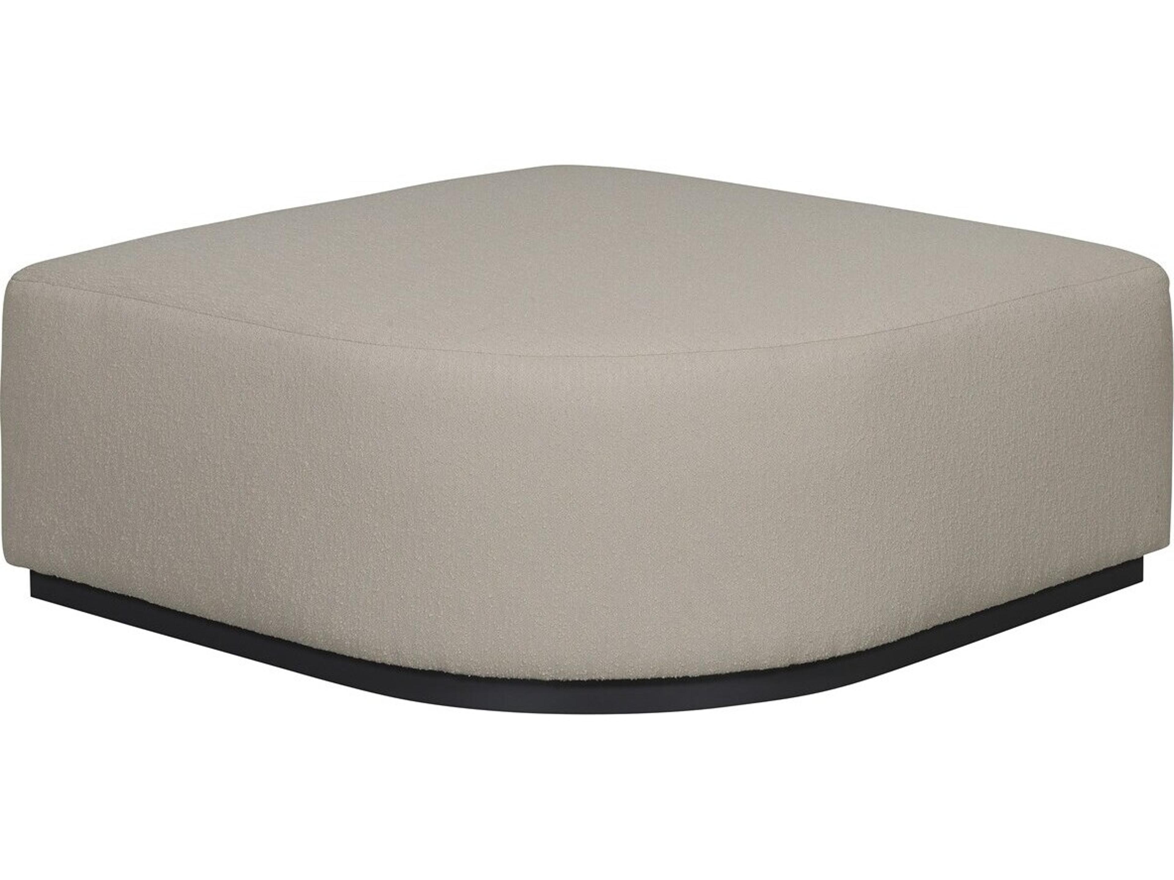 Vanguard Furniture Outdoor Quarter Bumper