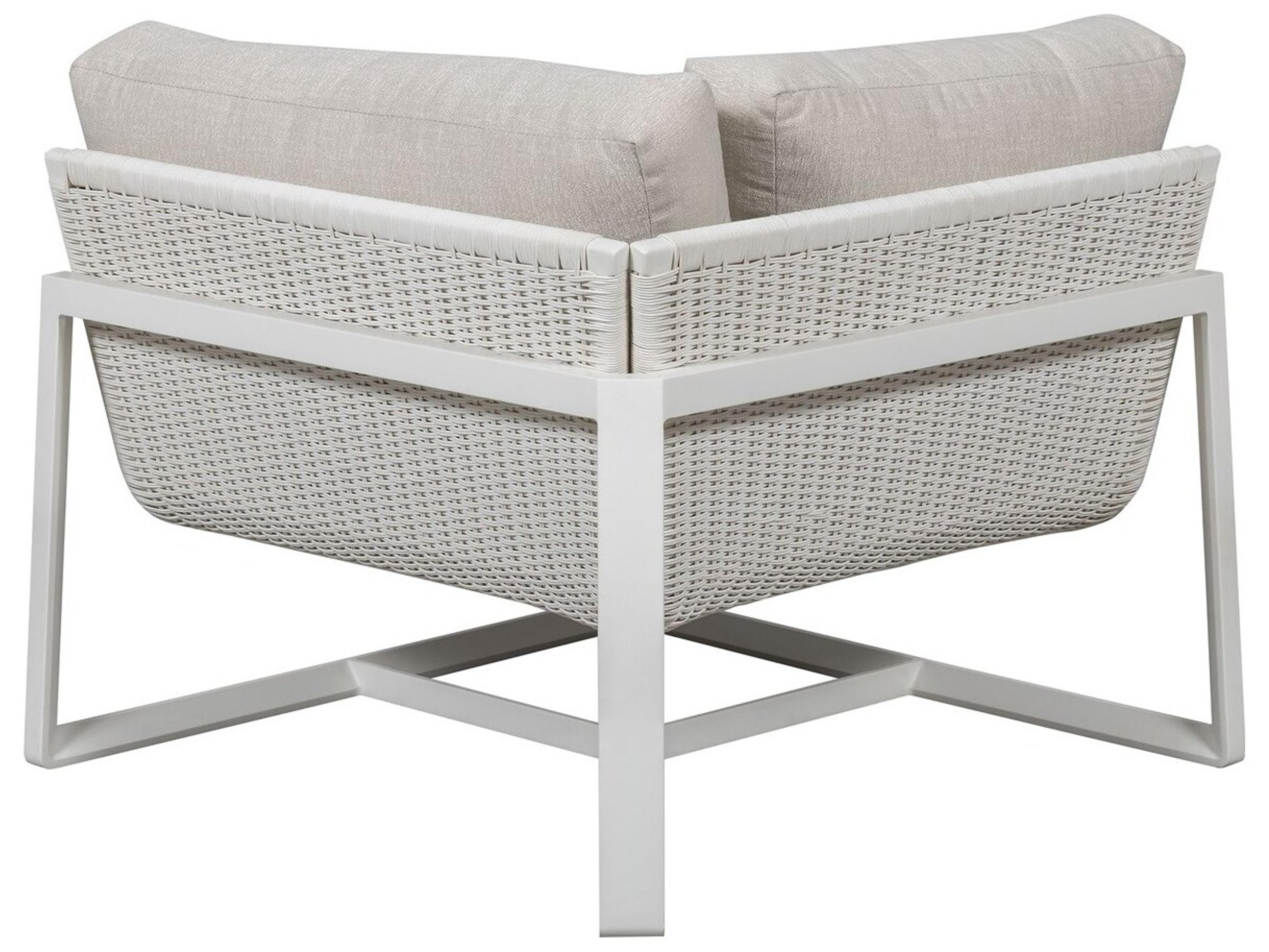 Vanguard Furniture Outdoor Breeze Corner Chair