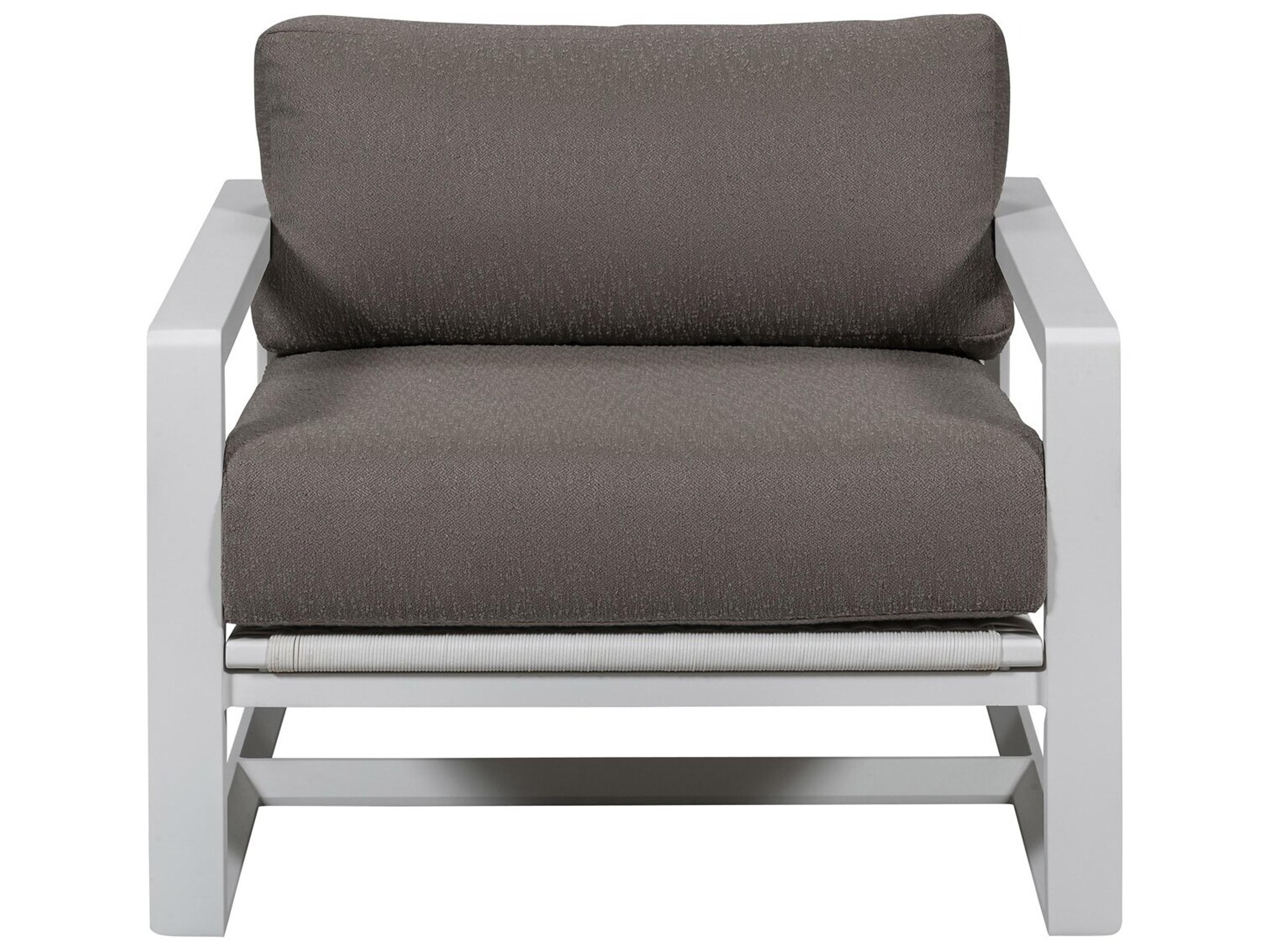 Vanguard Furniture Outdoor Breeze Chair