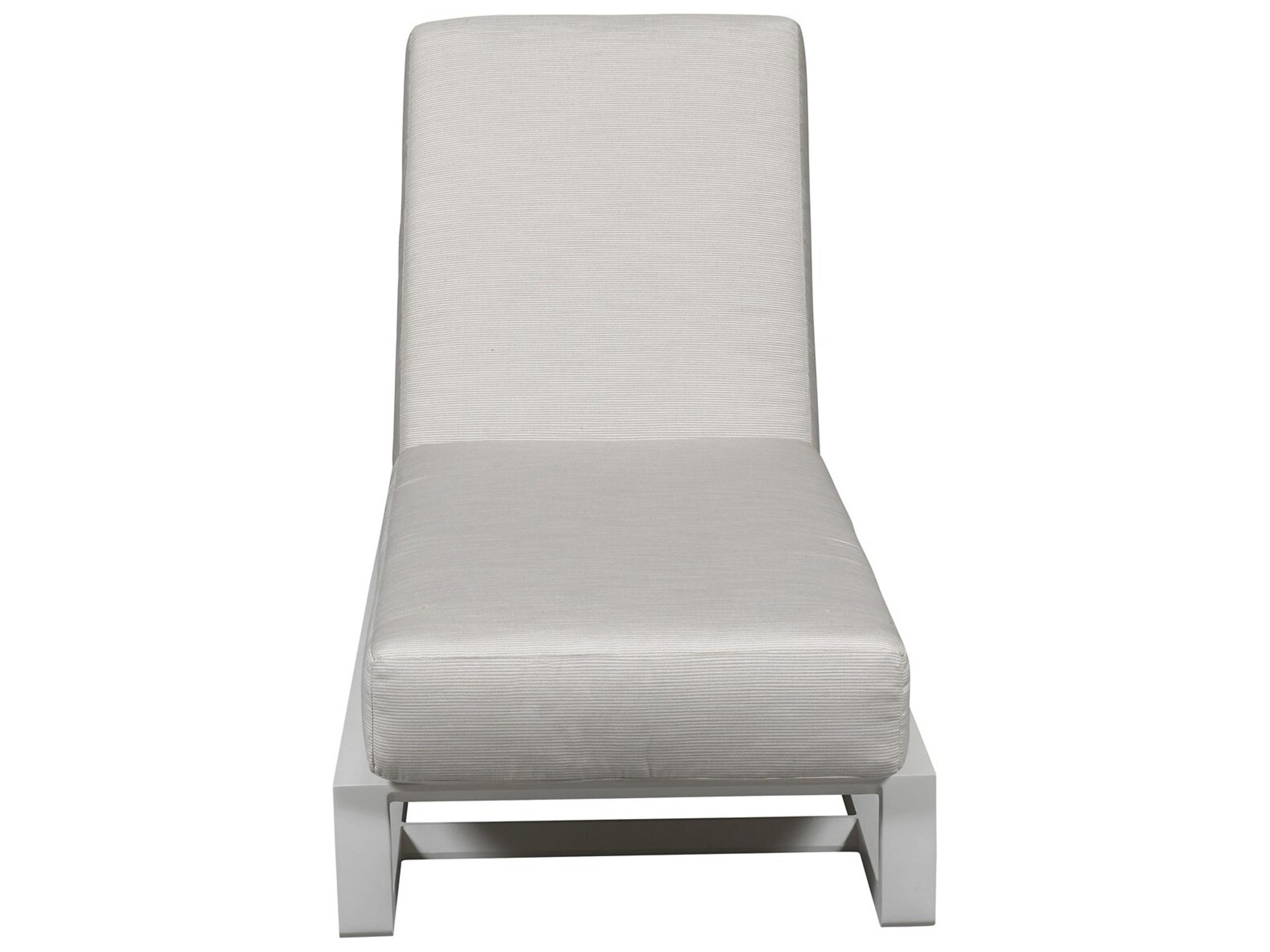 Vanguard Furniture Outdoor Breeze Chaise Lounge