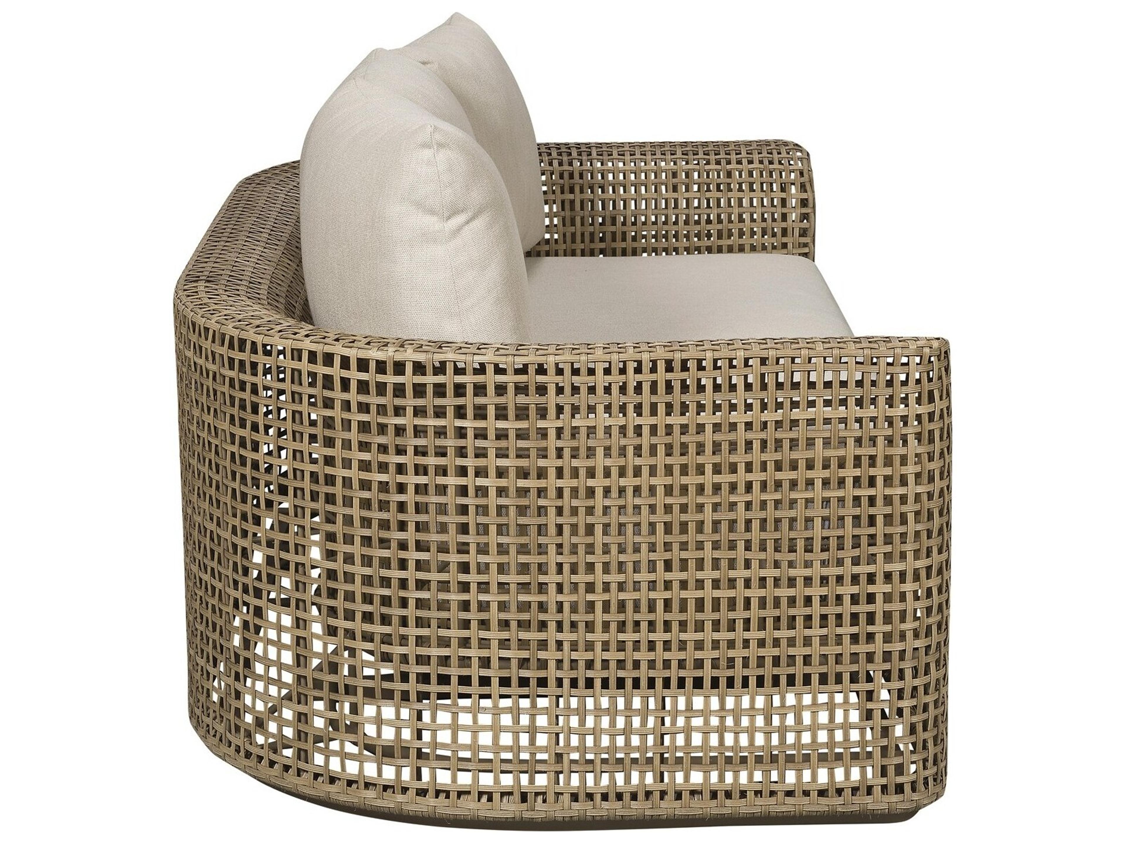 Vanguard Furniture Outdoor Bliss Mid Sofa