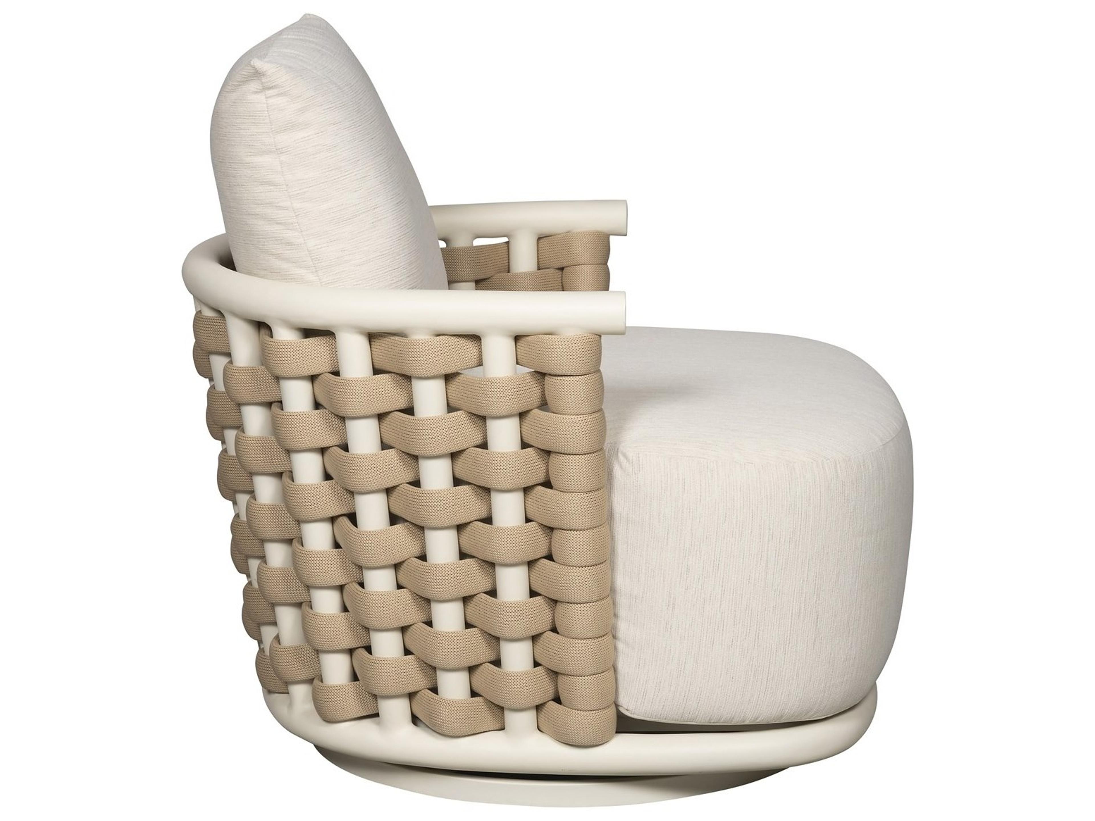 Vanguard Furniture Outdoor Taurus Aluminum Cushion Lounge Chair