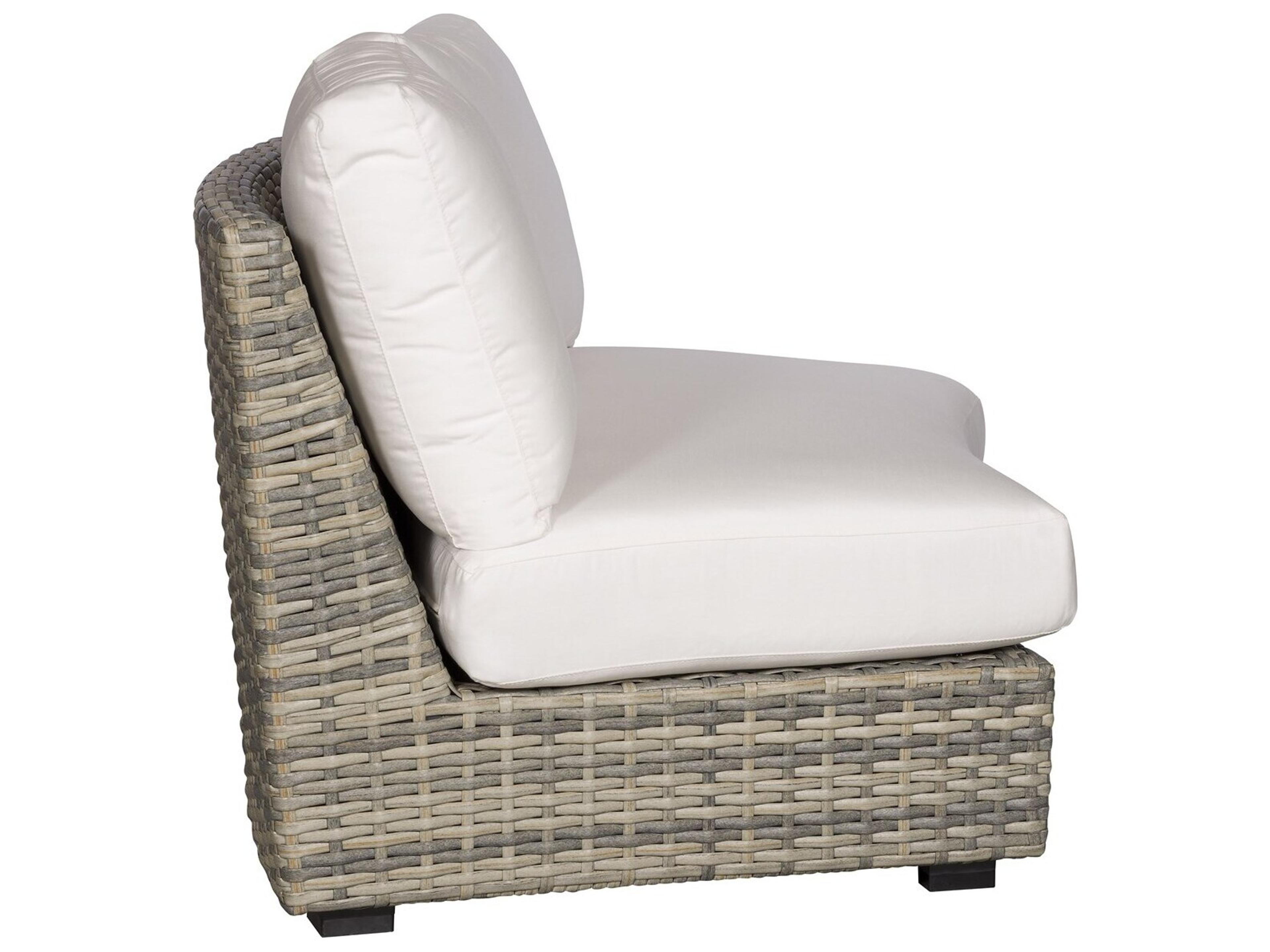 Vanguard Furniture Outdoor Montclair Small Curved Armless Loveseat