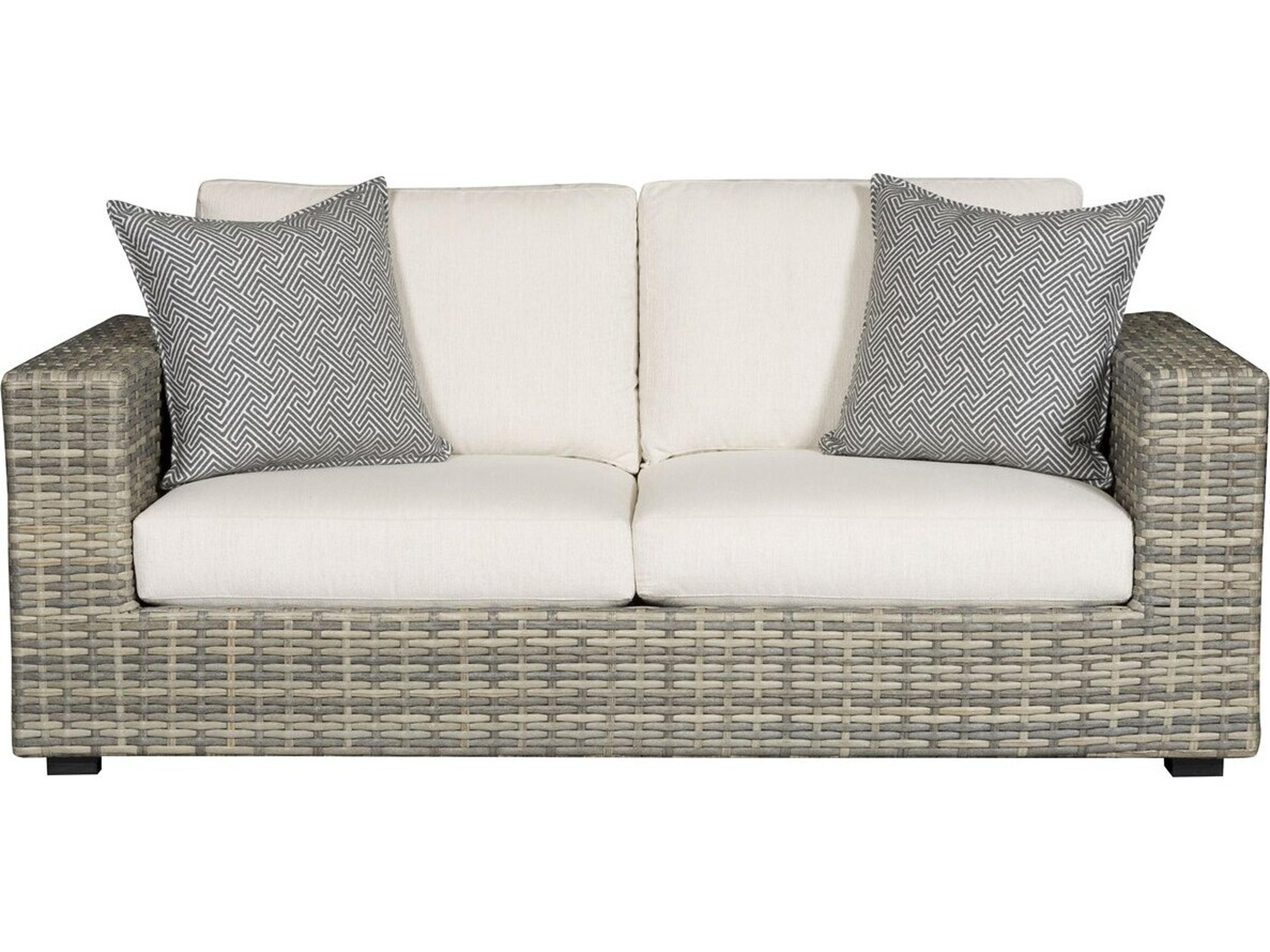 Vanguard Furniture Outdoor Montclair Mid Sofa