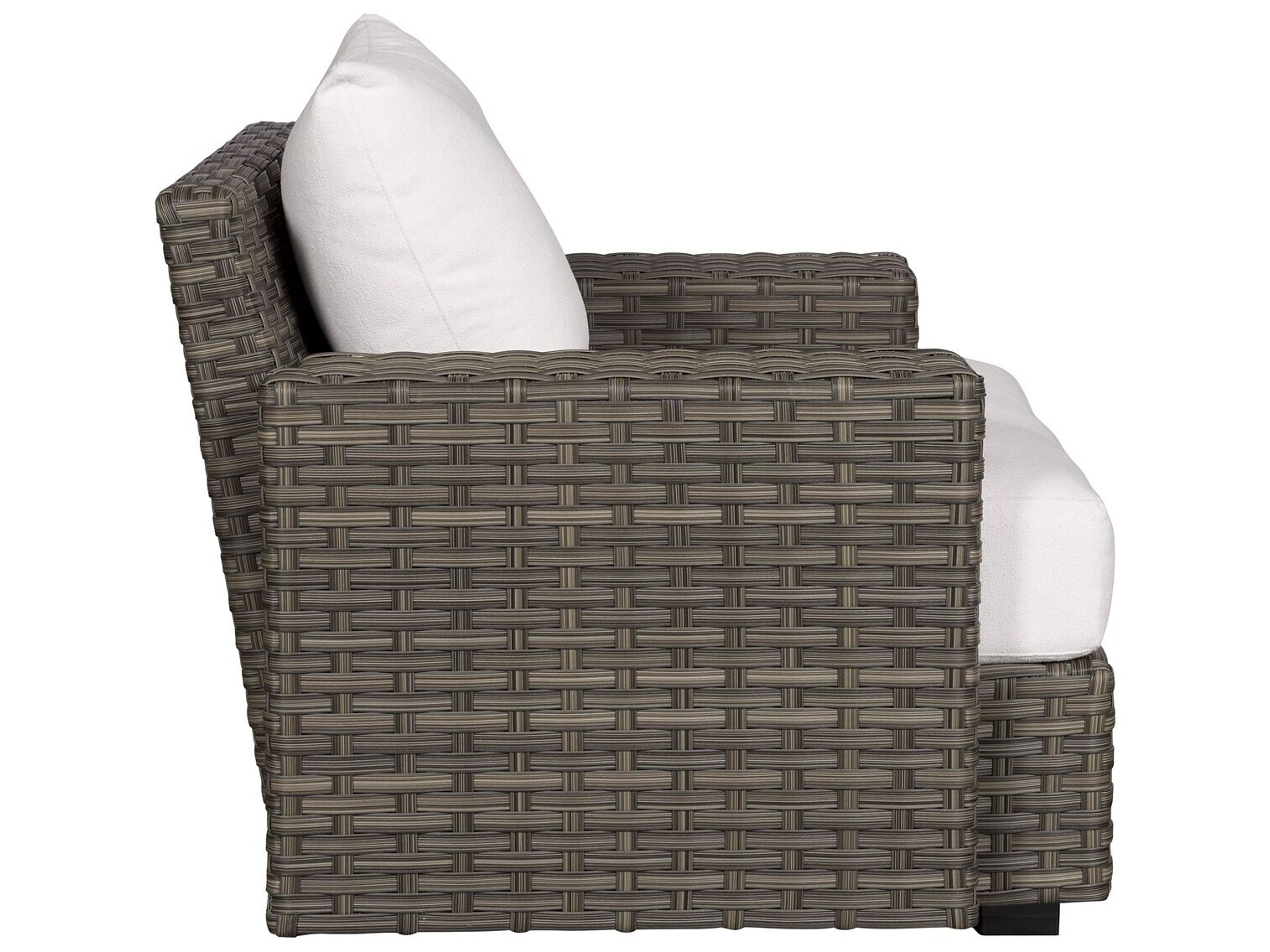 Vanguard Furniture Outdoor Townsend Lounge Chair