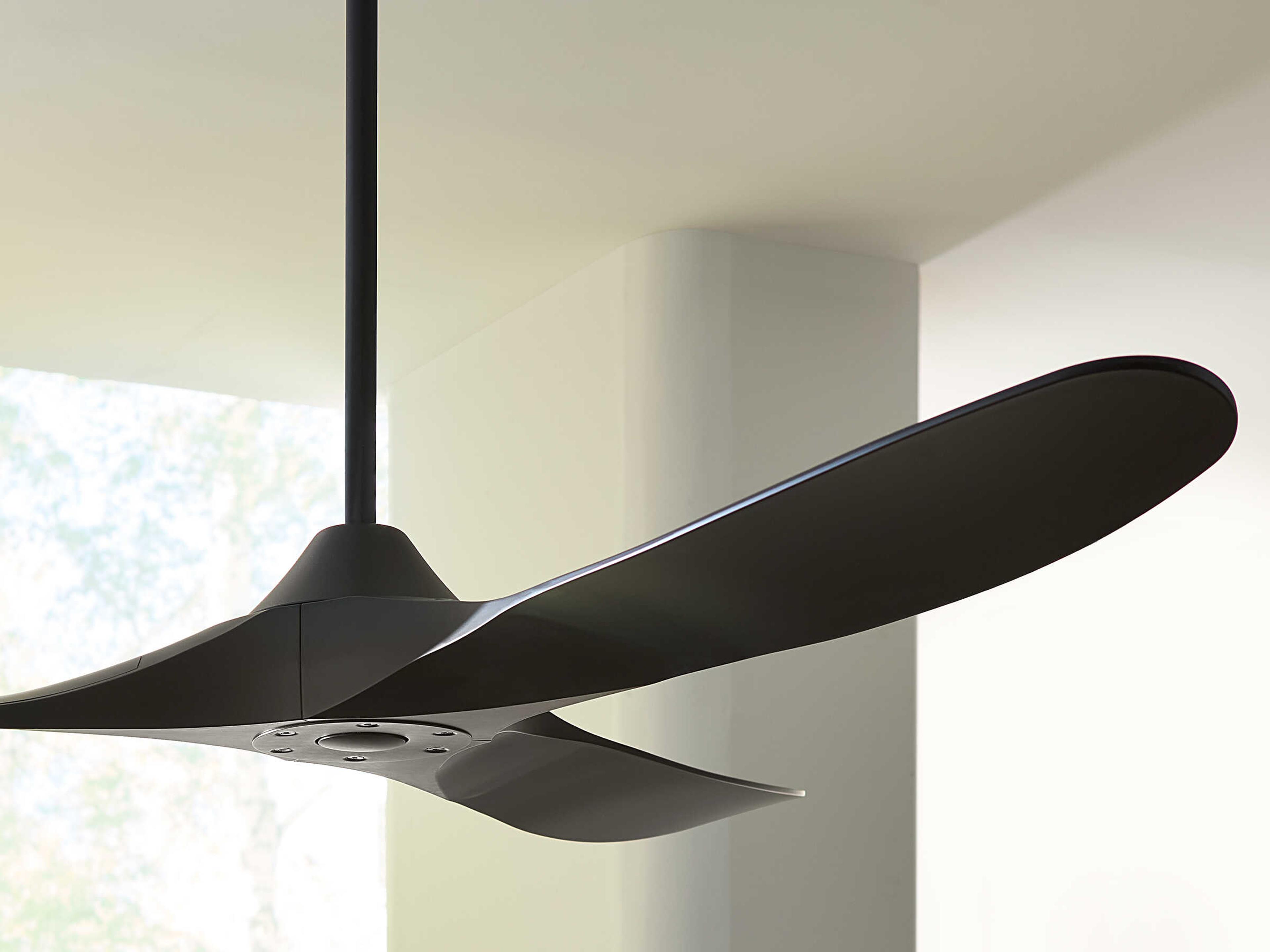 Visual Comfort Fan Maverick Coastal 60" Ceiling Fan