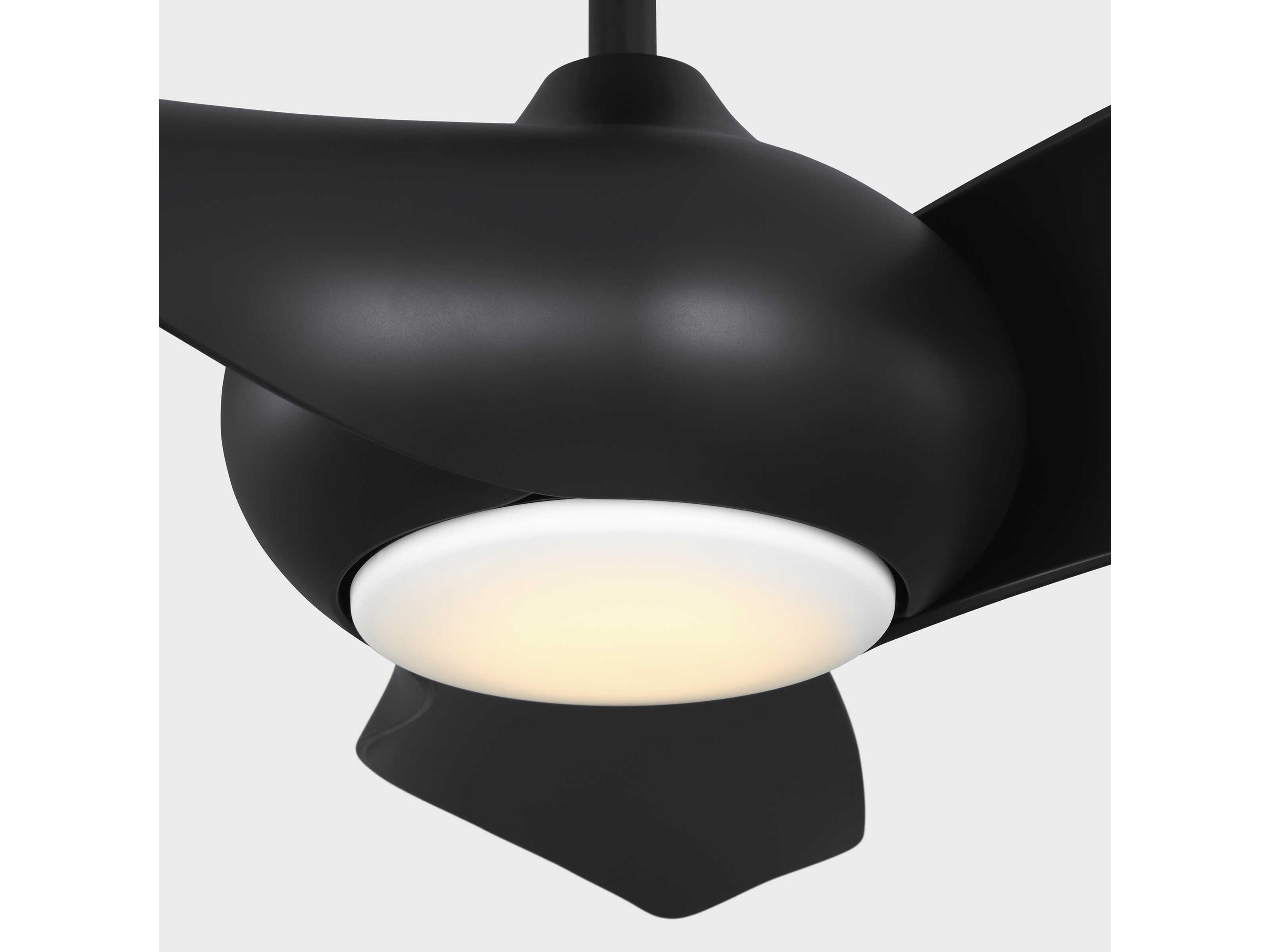 Visual Comfort Fan Topan Smart 52" Ceiling Fan