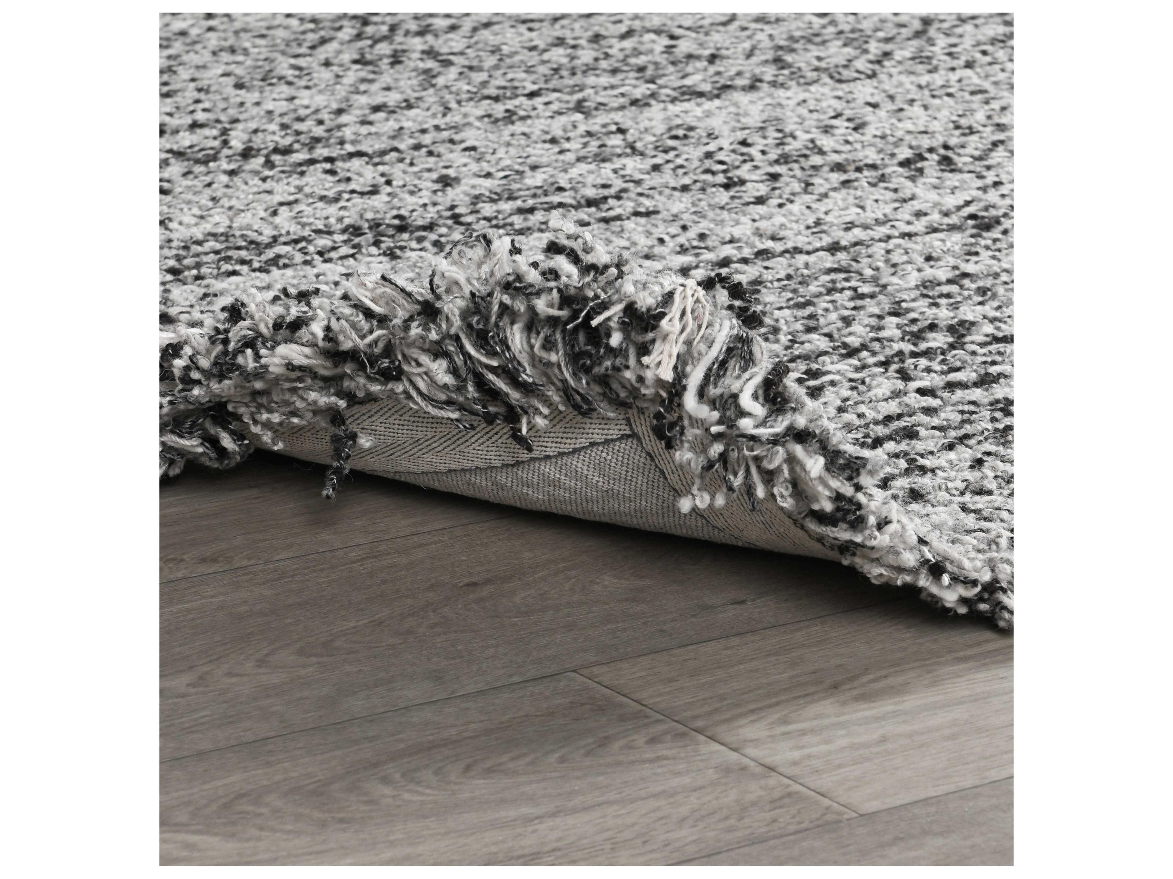 Villa by Classic Home Bradbury Area Rug